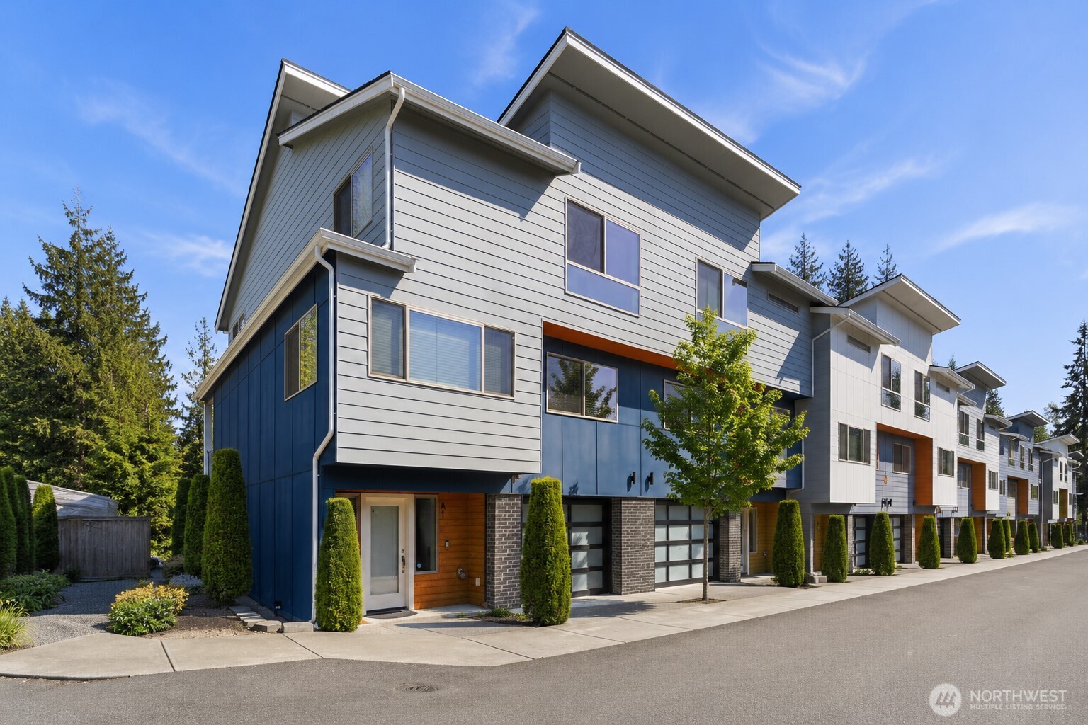 19305 7th Avenue W Unit: A1