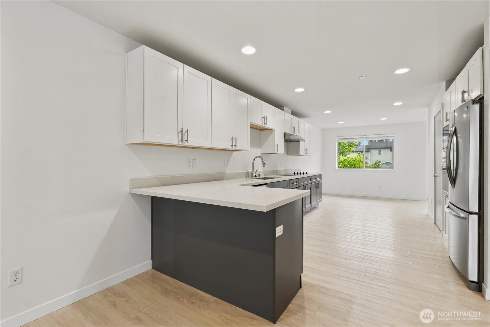 19305 7th Avenue W Unit: A1
