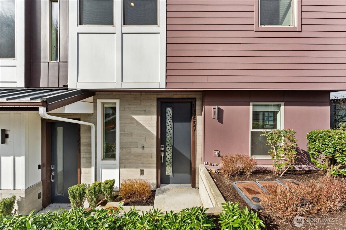 13657 SE 67th Lane Unit: 8H-3