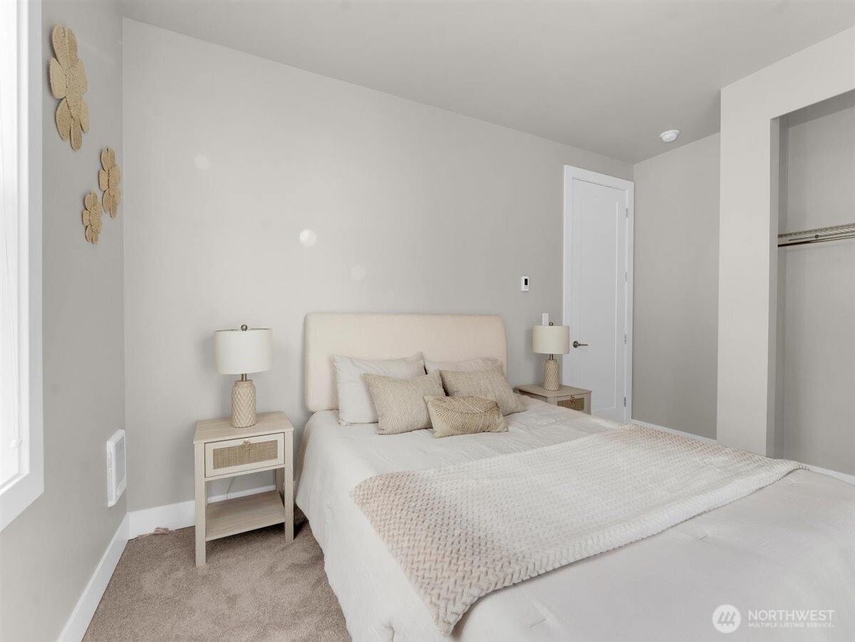 13657 SE 67th Lane Unit: 8H-3