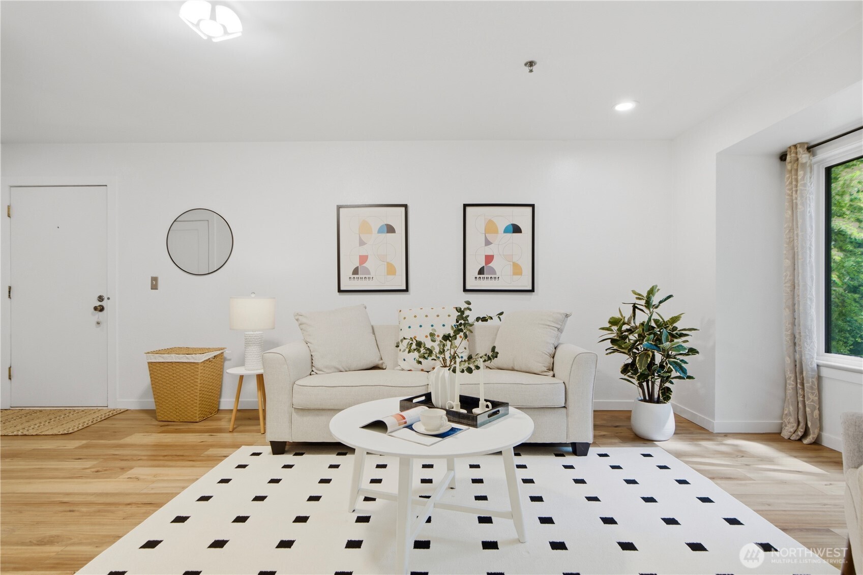 17409 NE 88th Place Unit: 9E
