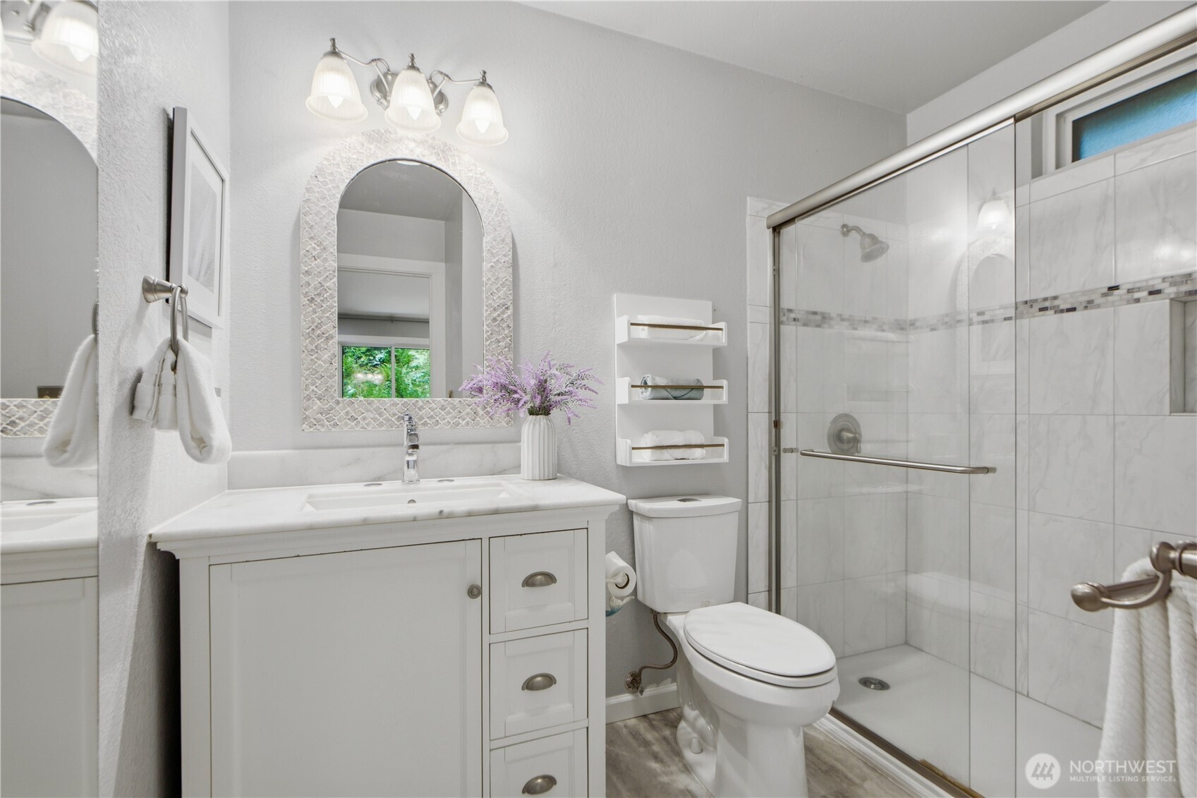 17409 NE 88th Place Unit: 9E
