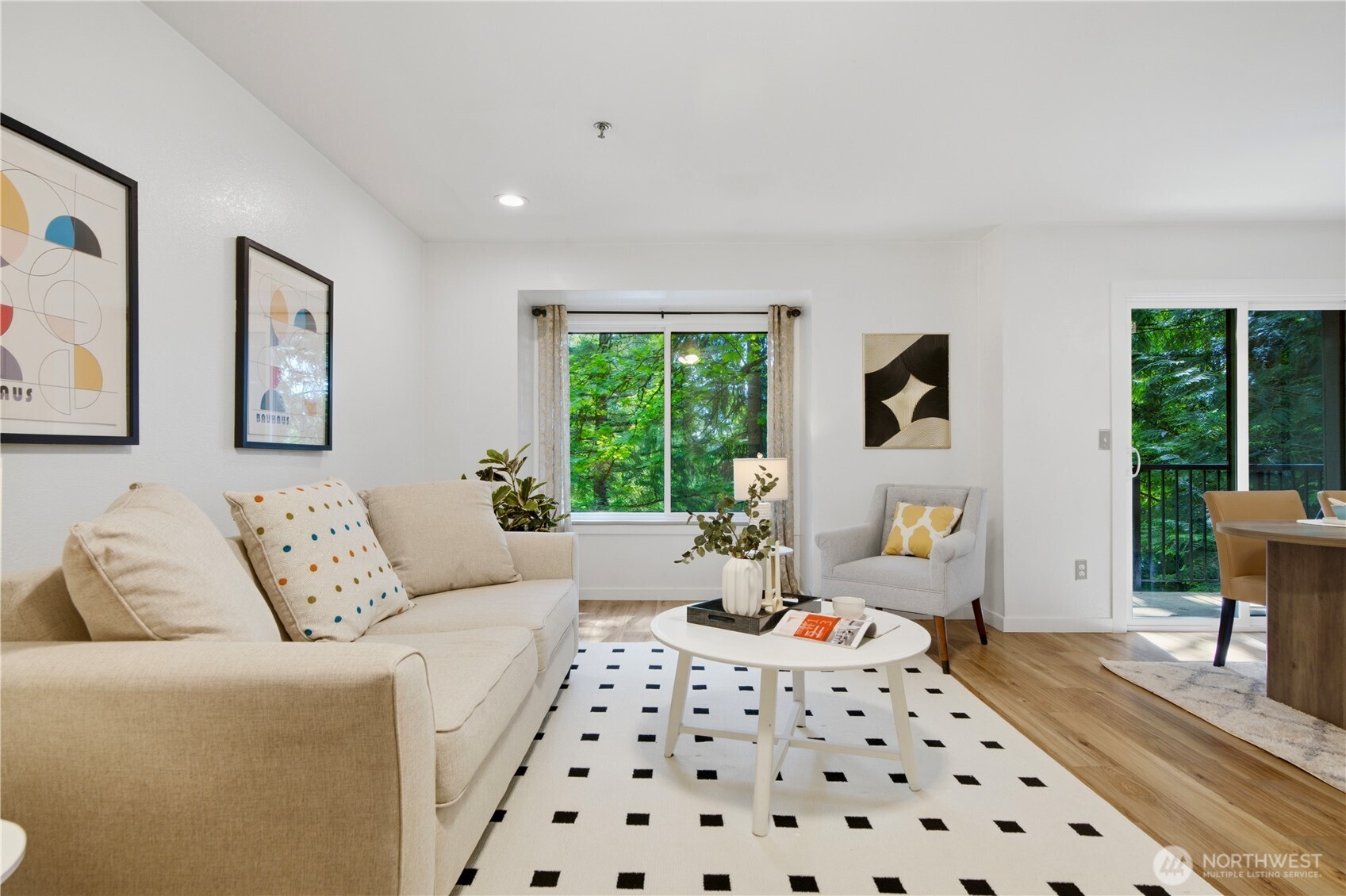 17409 NE 88th Place Unit: 9E
