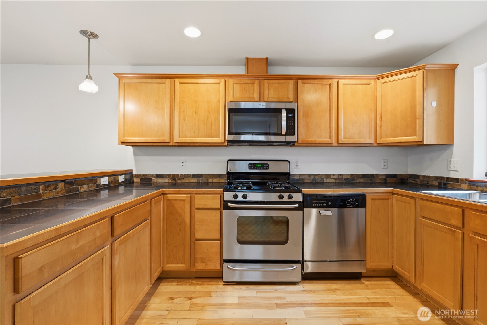 10520 Whitman Avenue N Unit: C