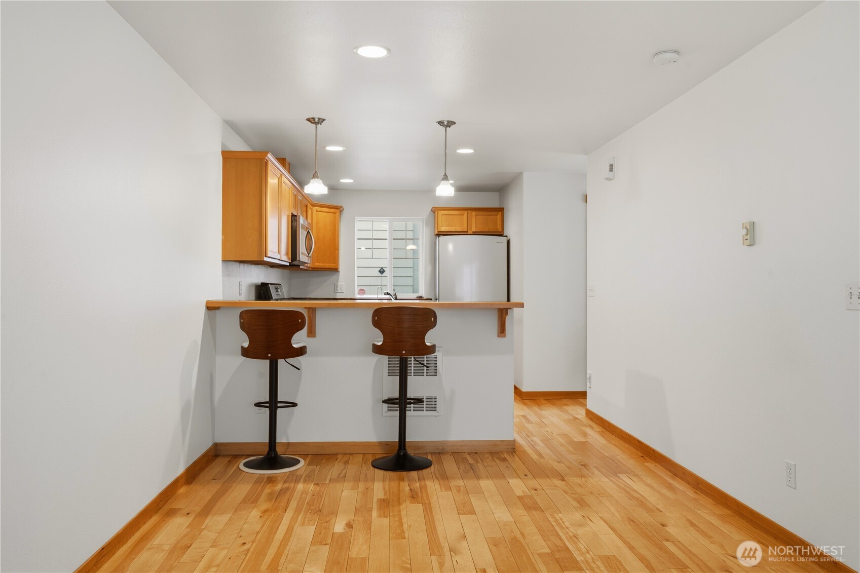 10520 Whitman Avenue N Unit: C