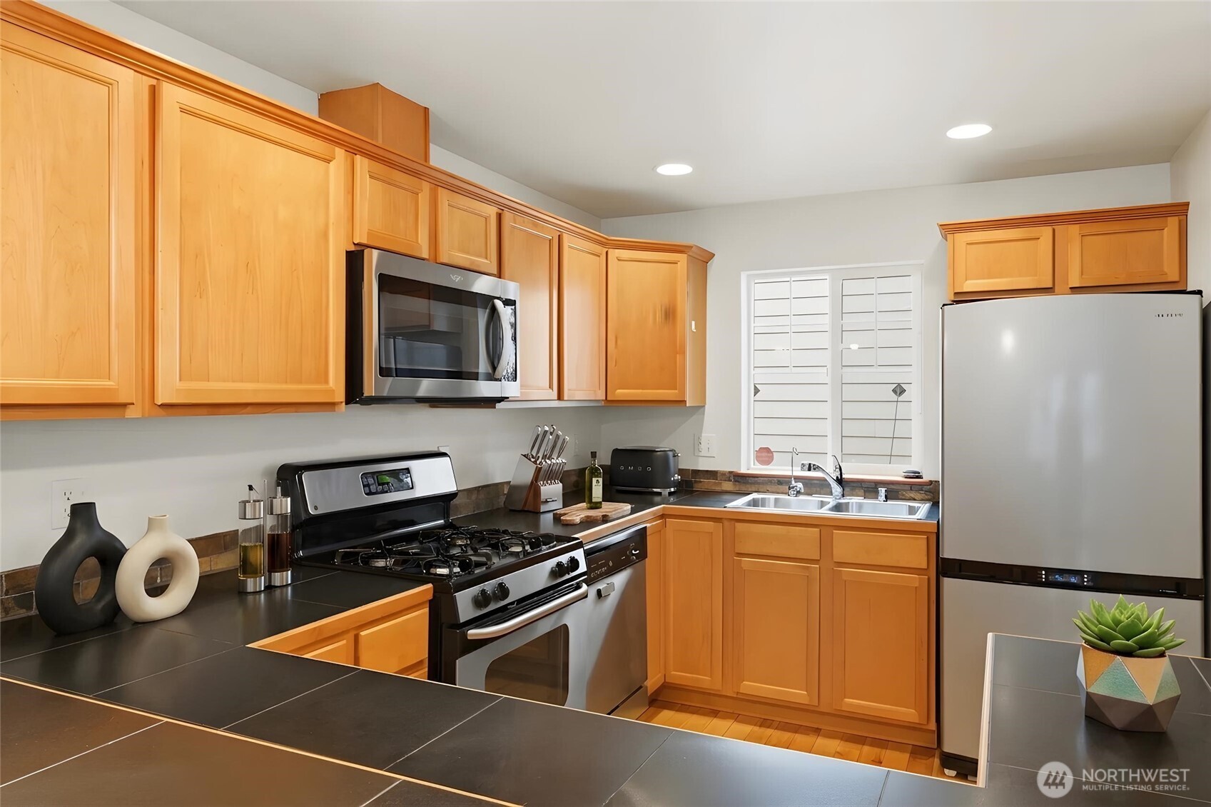 10520 Whitman Avenue N Unit: C