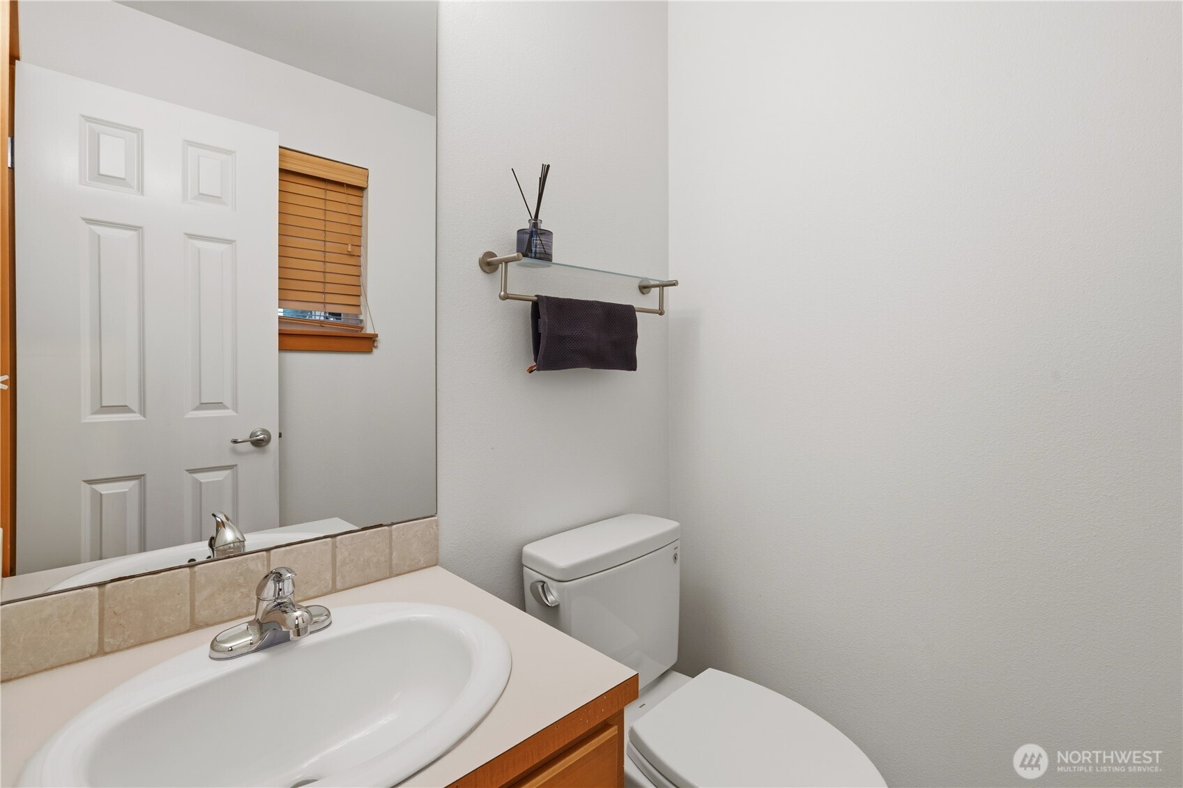 10520 Whitman Avenue N Unit: C