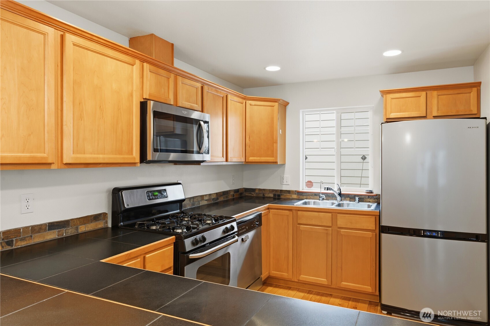 10520 Whitman Avenue N Unit: C