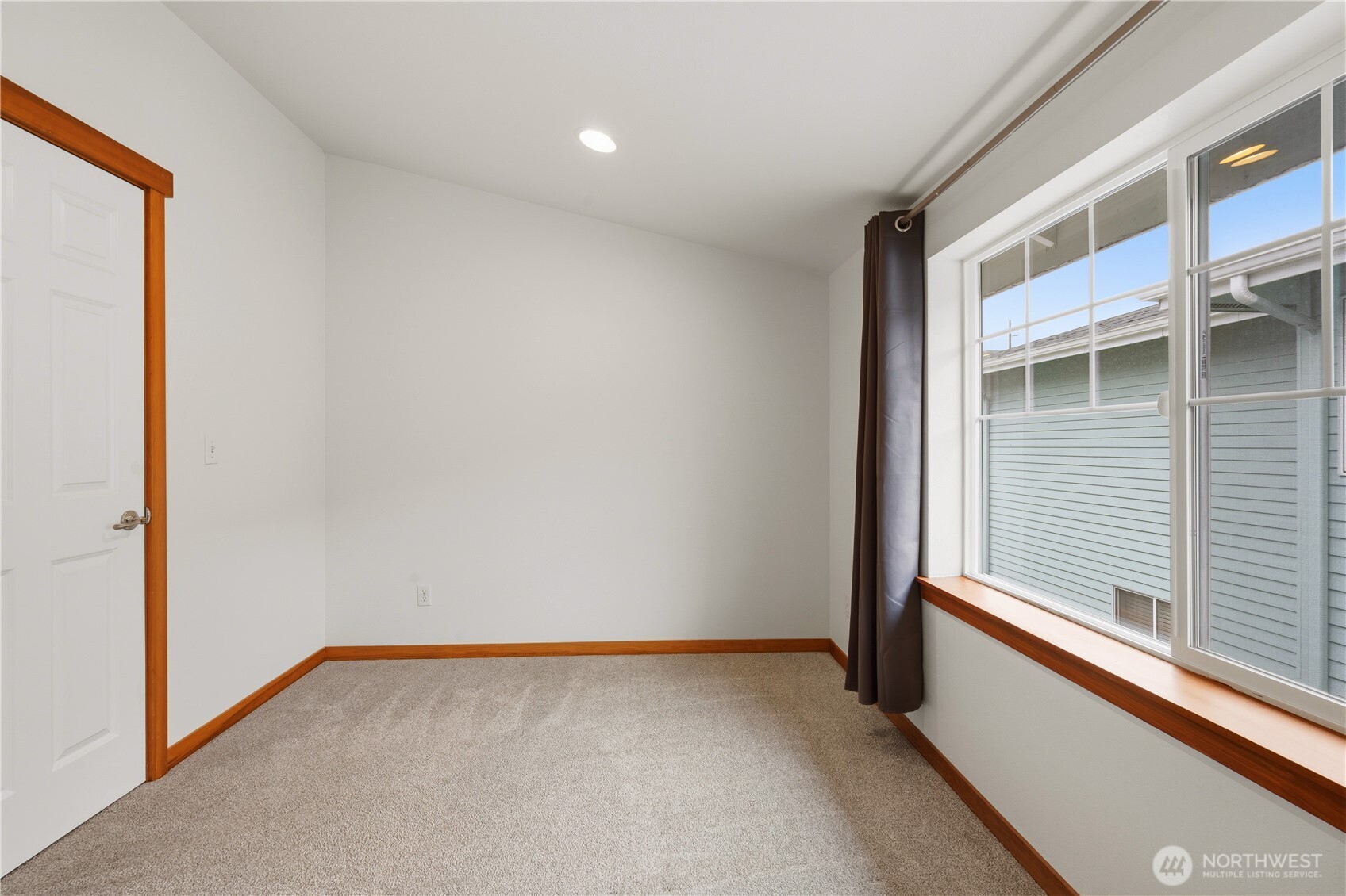 10520 Whitman Avenue N Unit: C