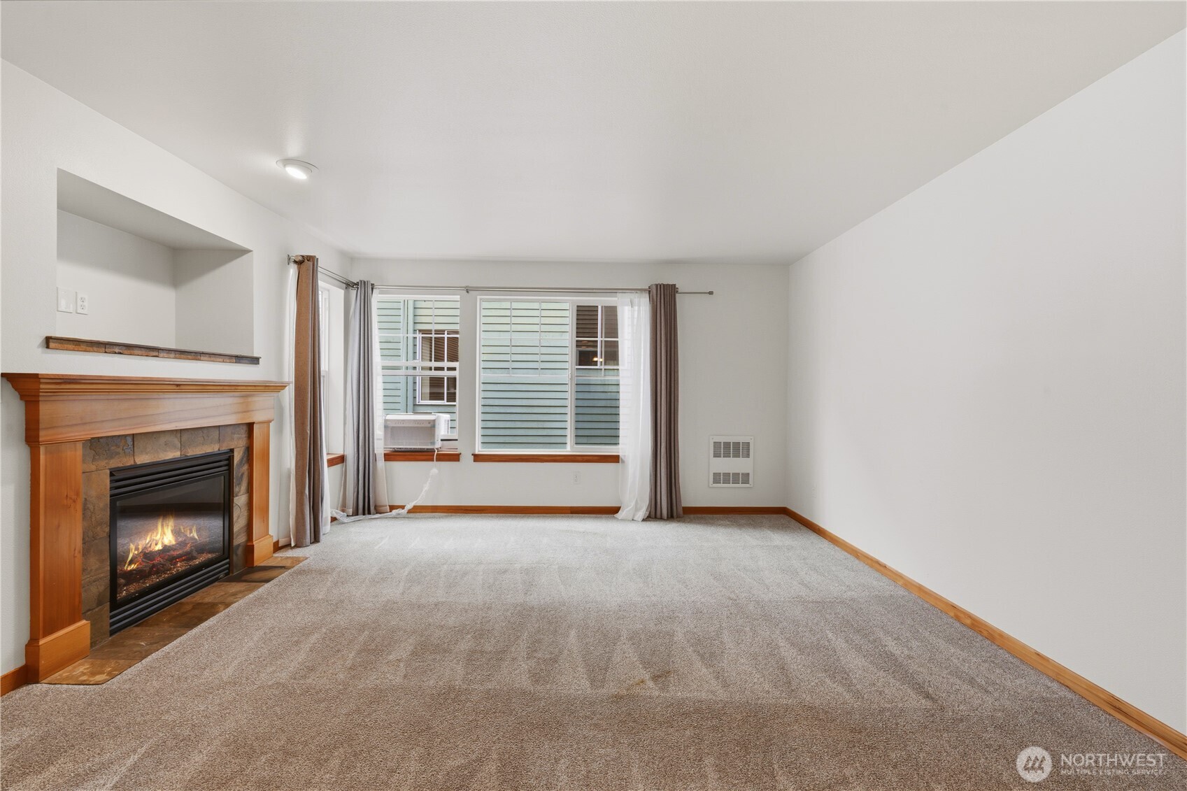 10520 Whitman Avenue N Unit: C