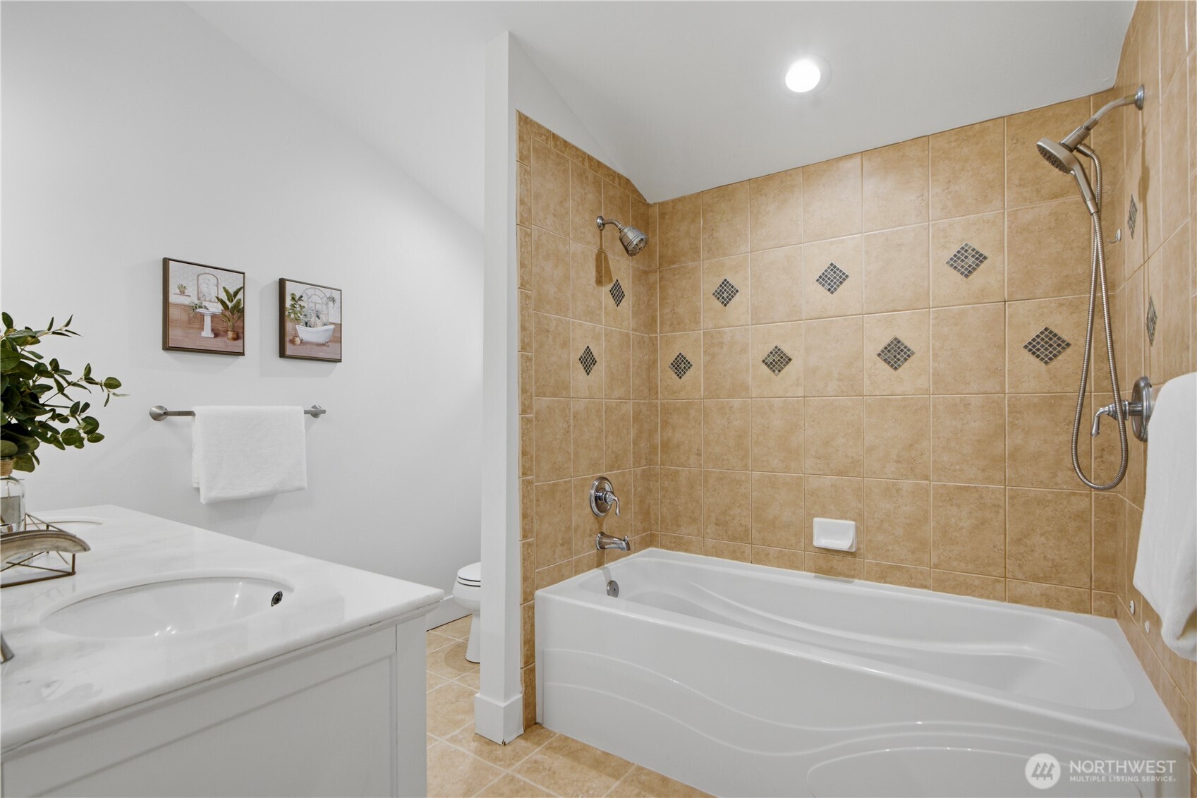 1022 Taylor Avenue N Unit: A