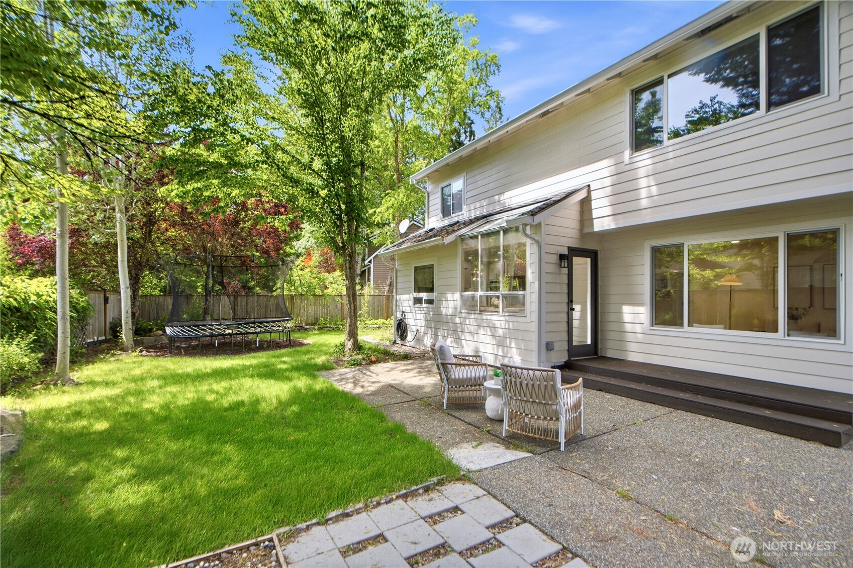25733 SE 39th Street