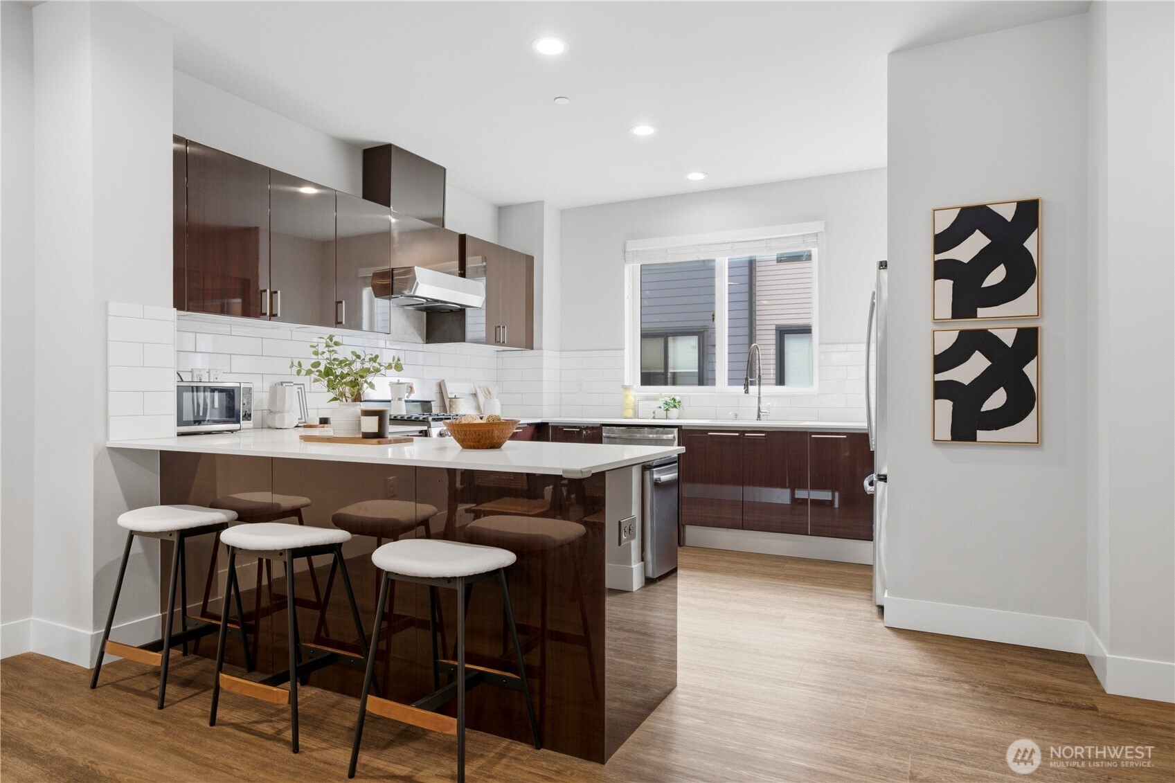 522 Glacier Walk SE