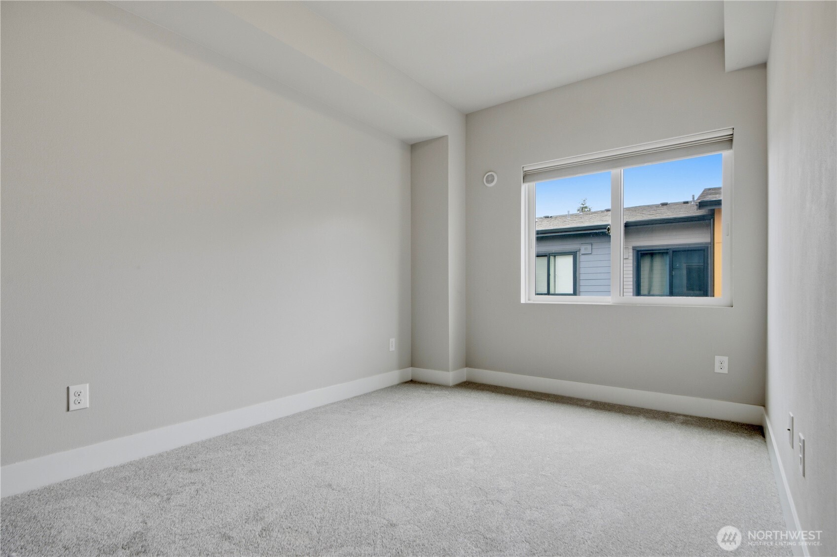 522 Glacier Walk SE