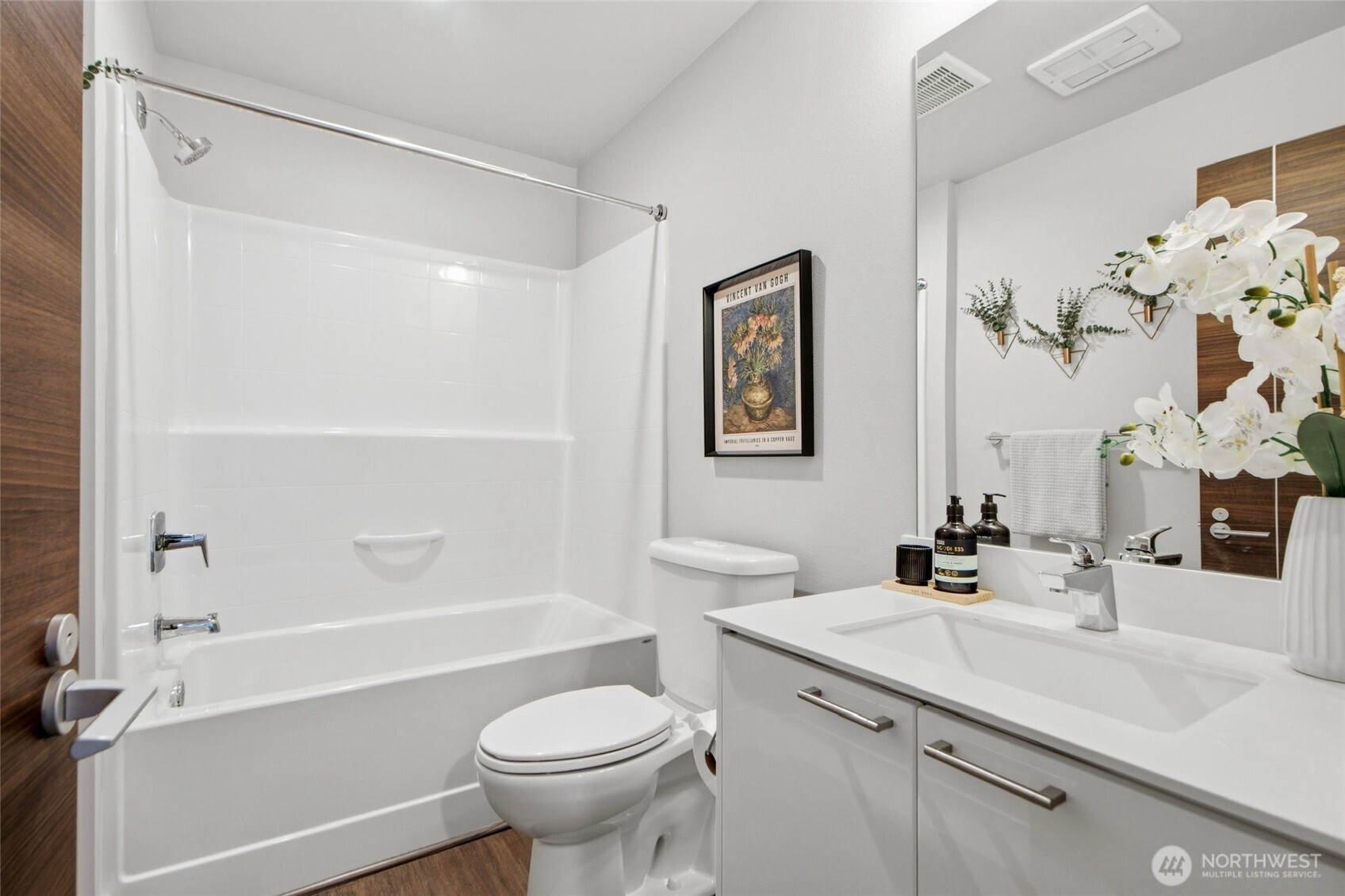 522 Glacier Walk SE