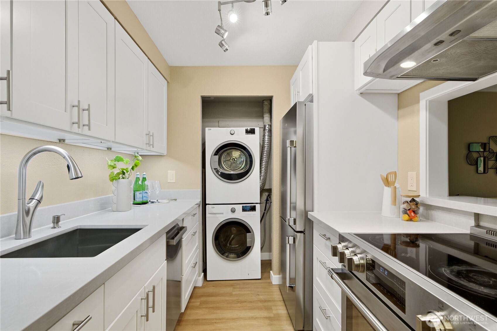 12219 NE Bel Red Road Unit: D202