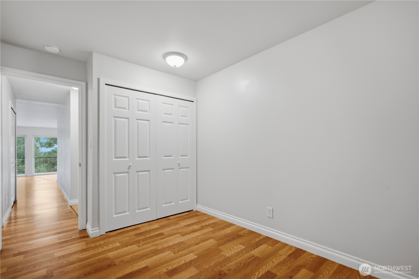 321 Bellevue Way SE Unit: 203