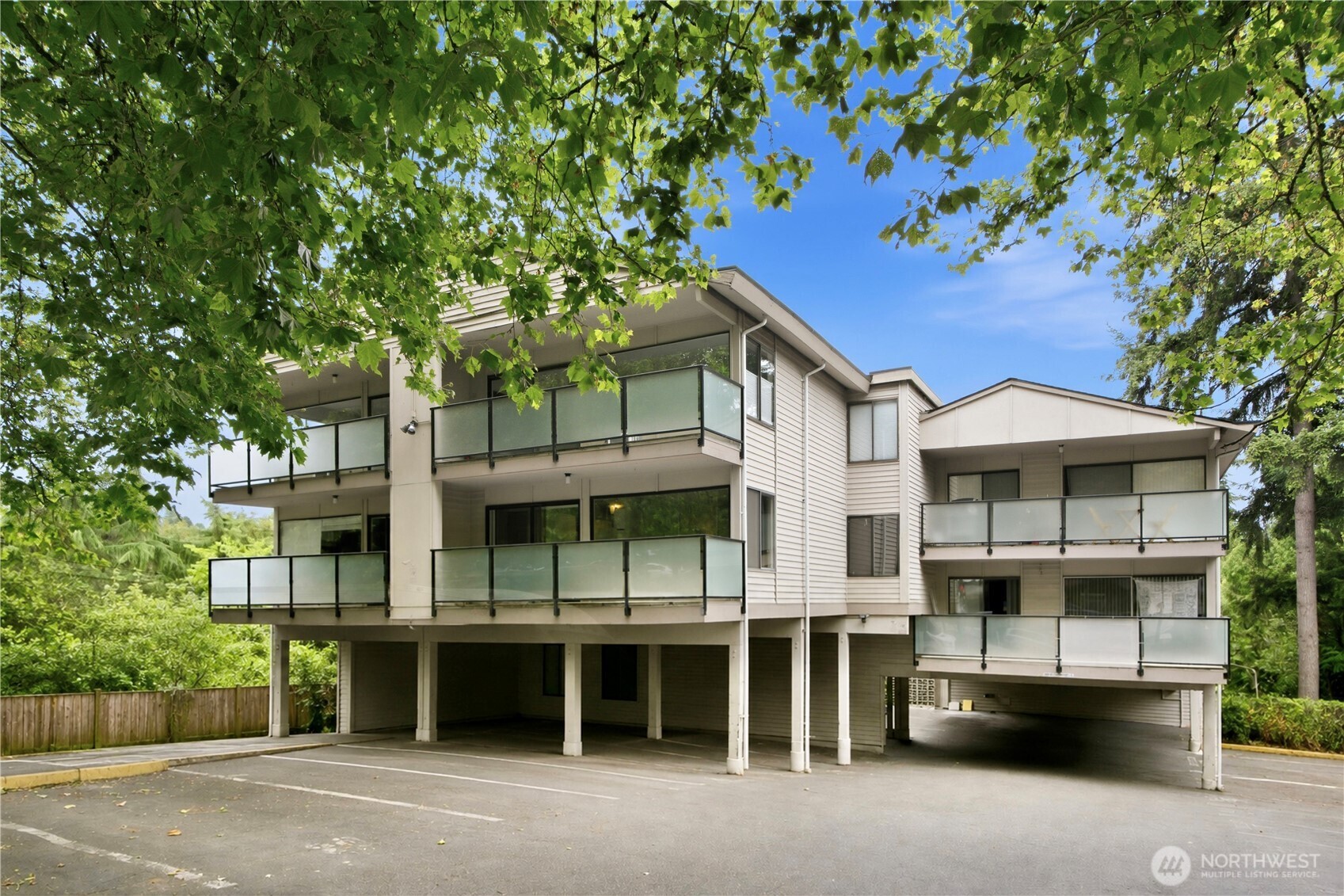 321 Bellevue Way SE Unit: 203