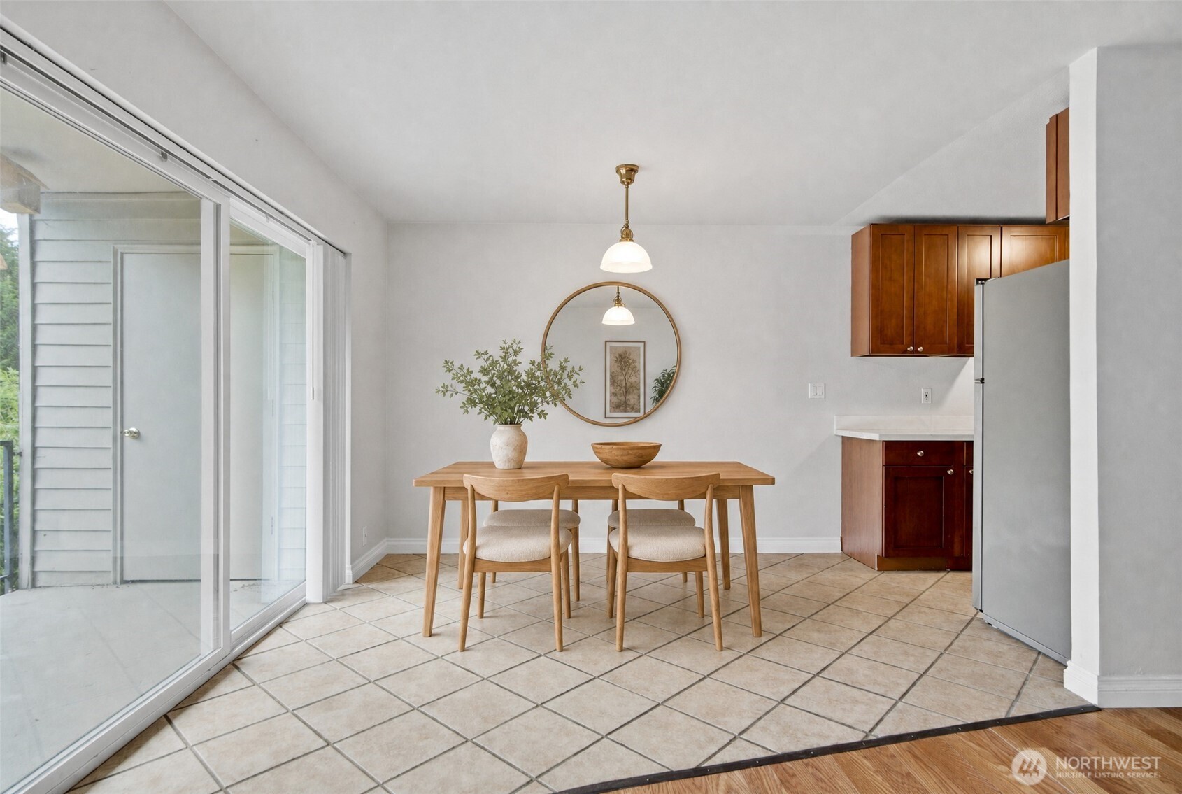 321 Bellevue Way SE Unit: 203