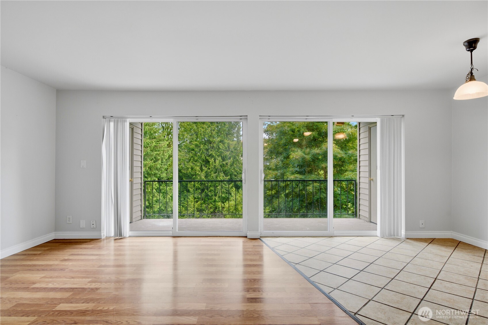 321 Bellevue Way SE Unit: 203
