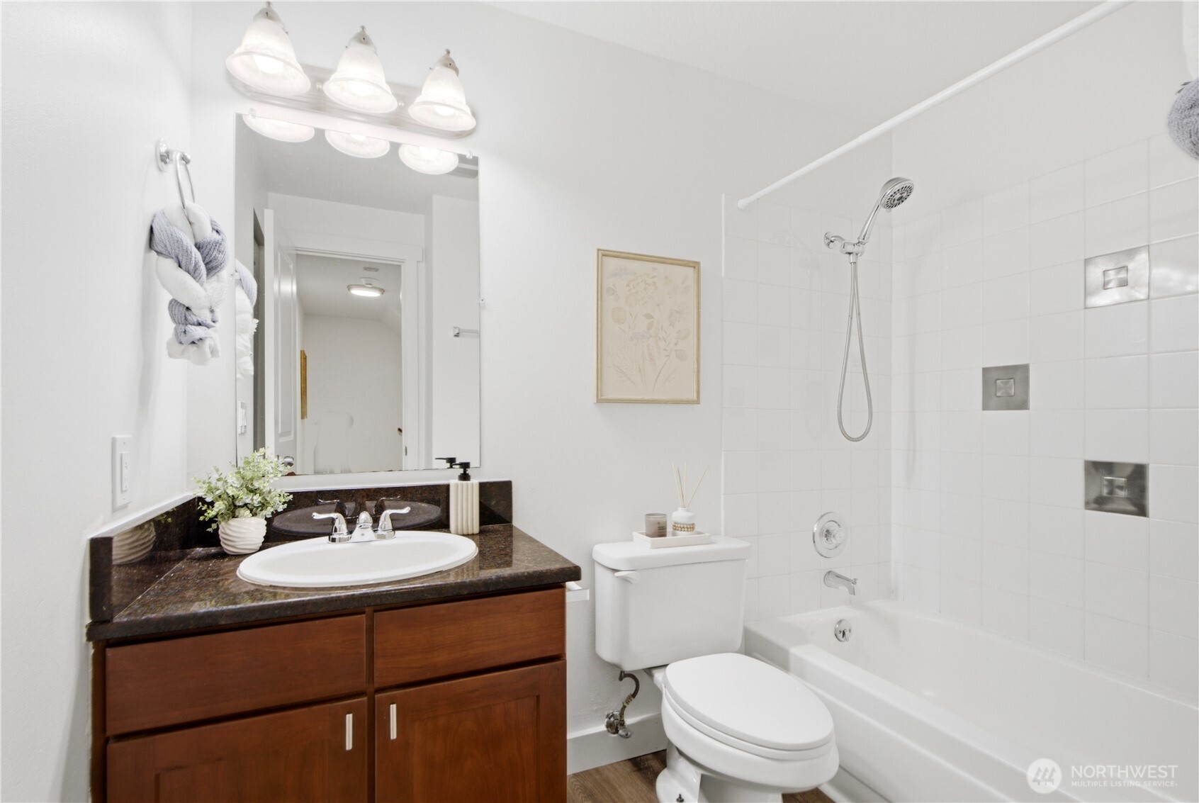 15829 NE Leary Way Unit: A-104
