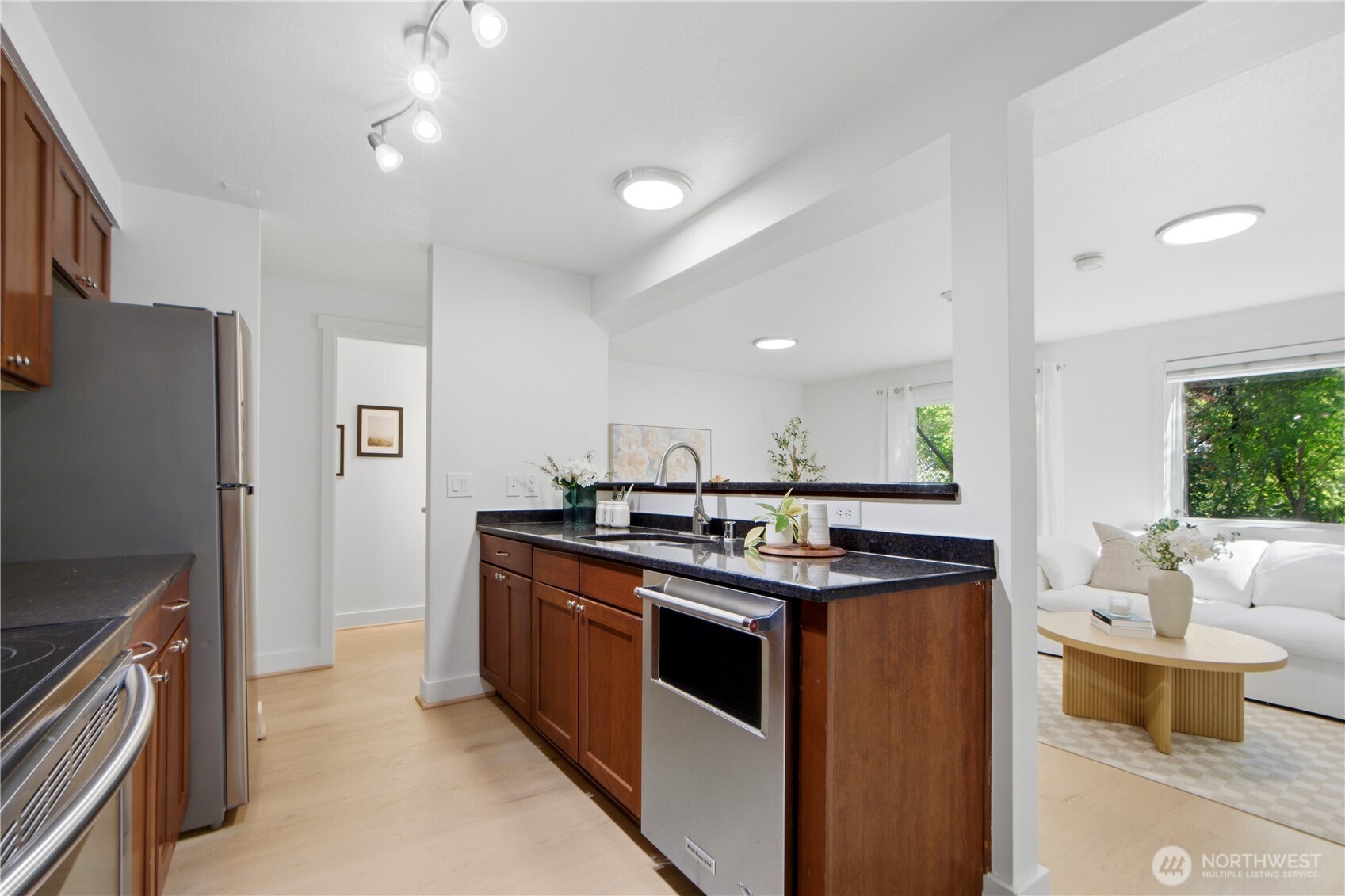 15829 NE Leary Way Unit: A-104
