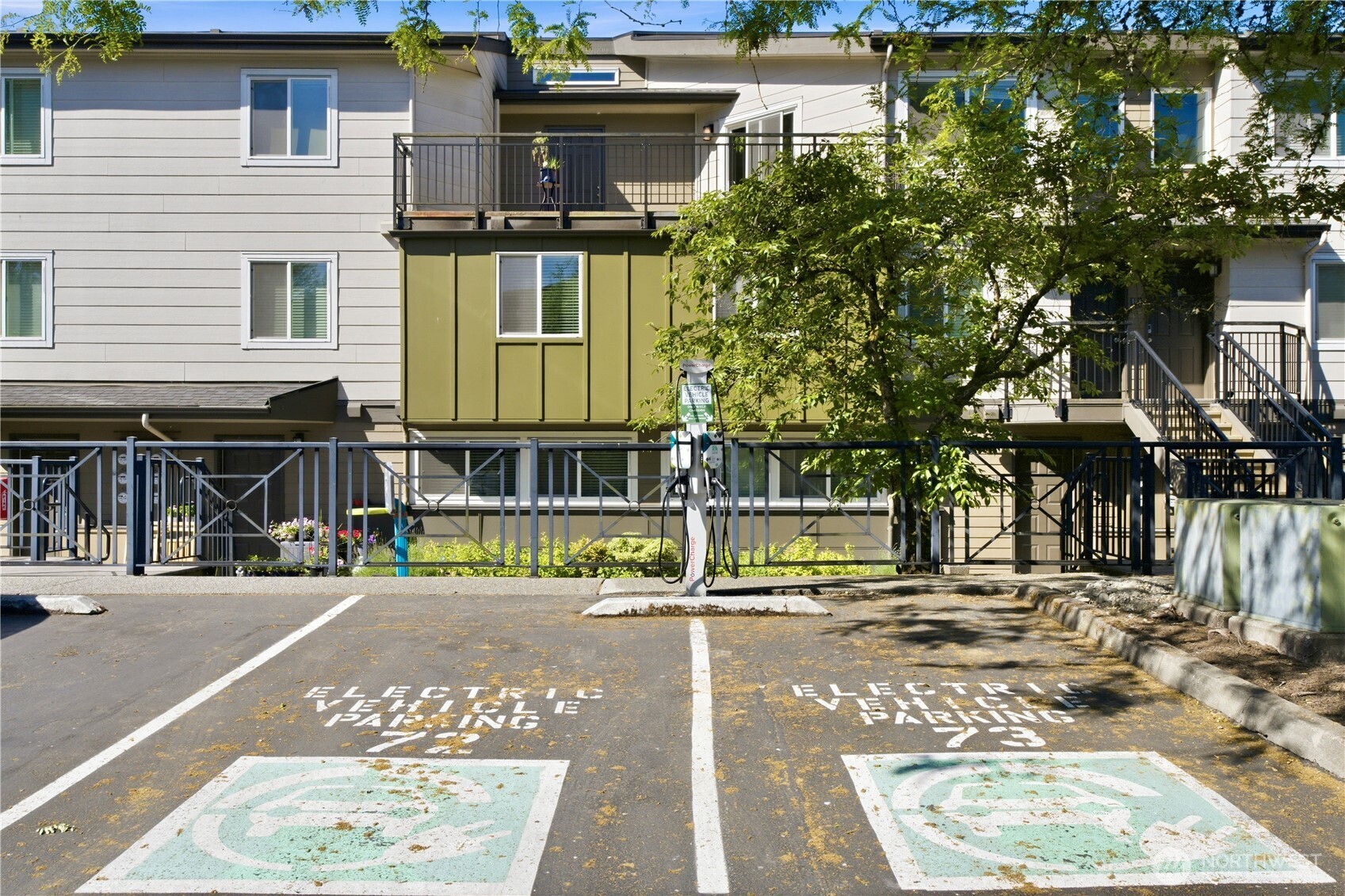 15829 NE Leary Way Unit: A-104