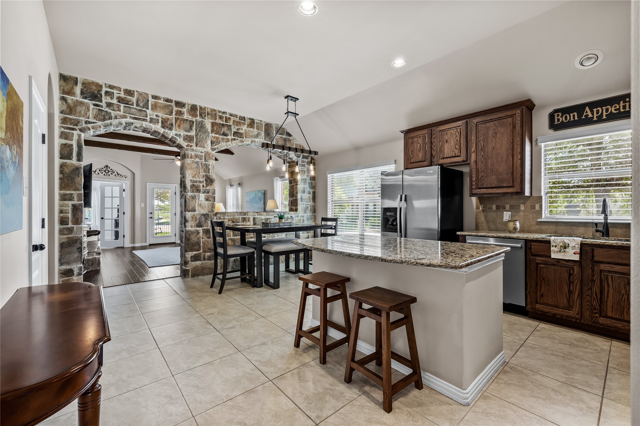 12400 Woods Edge Trail
