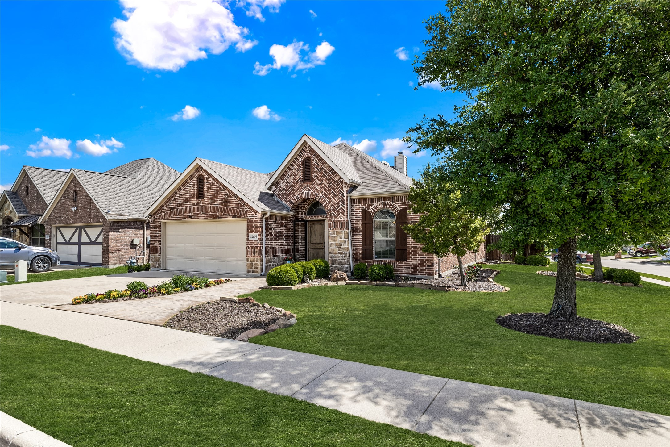 12400 Woods Edge Trail