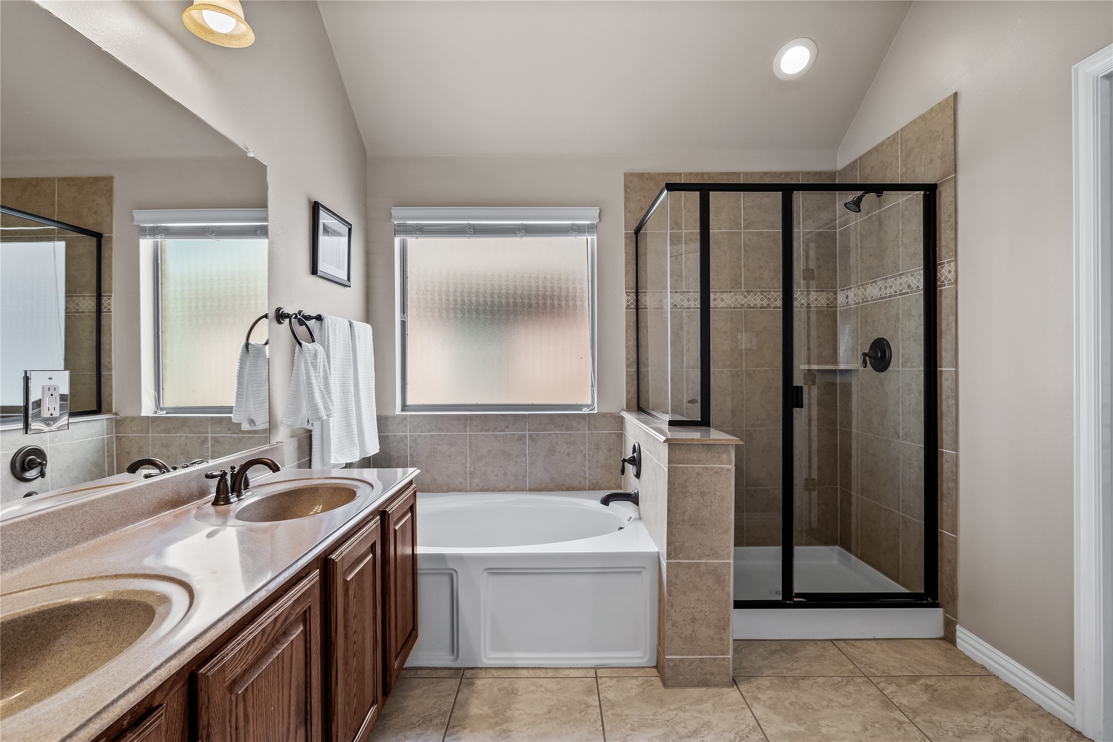 12400 Woods Edge Trail