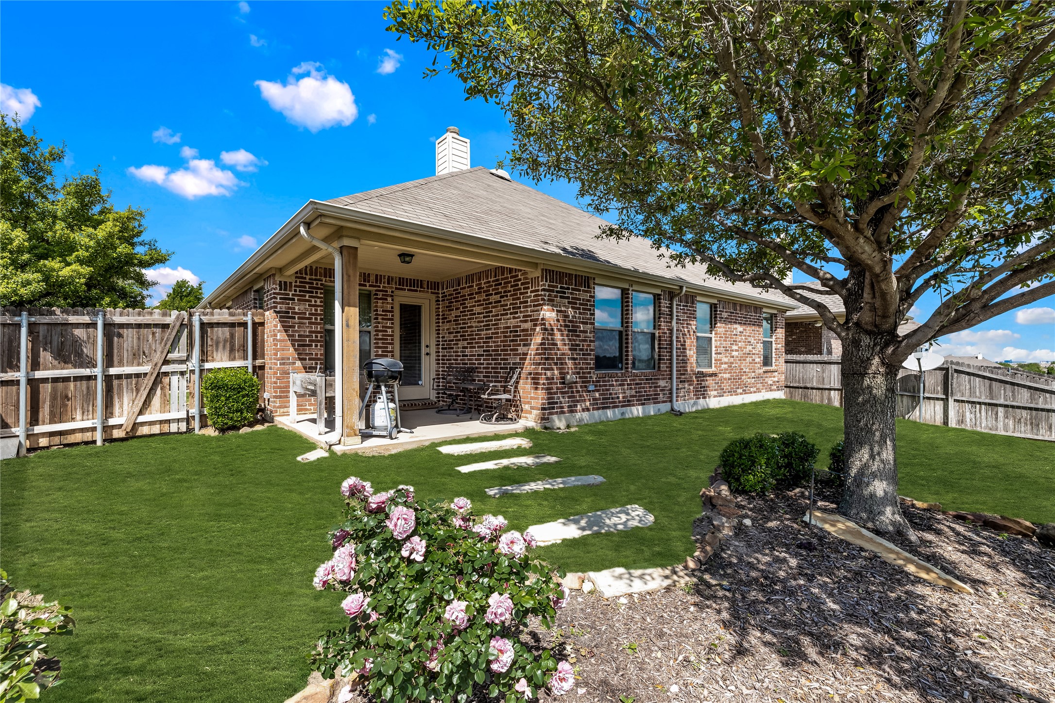 12400 Woods Edge Trail