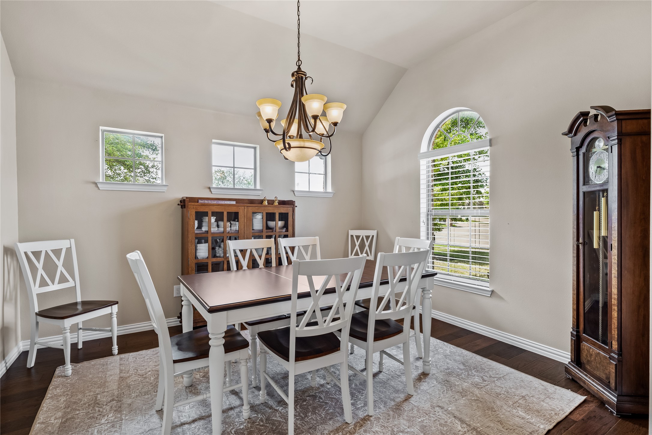 12400 Woods Edge Trail