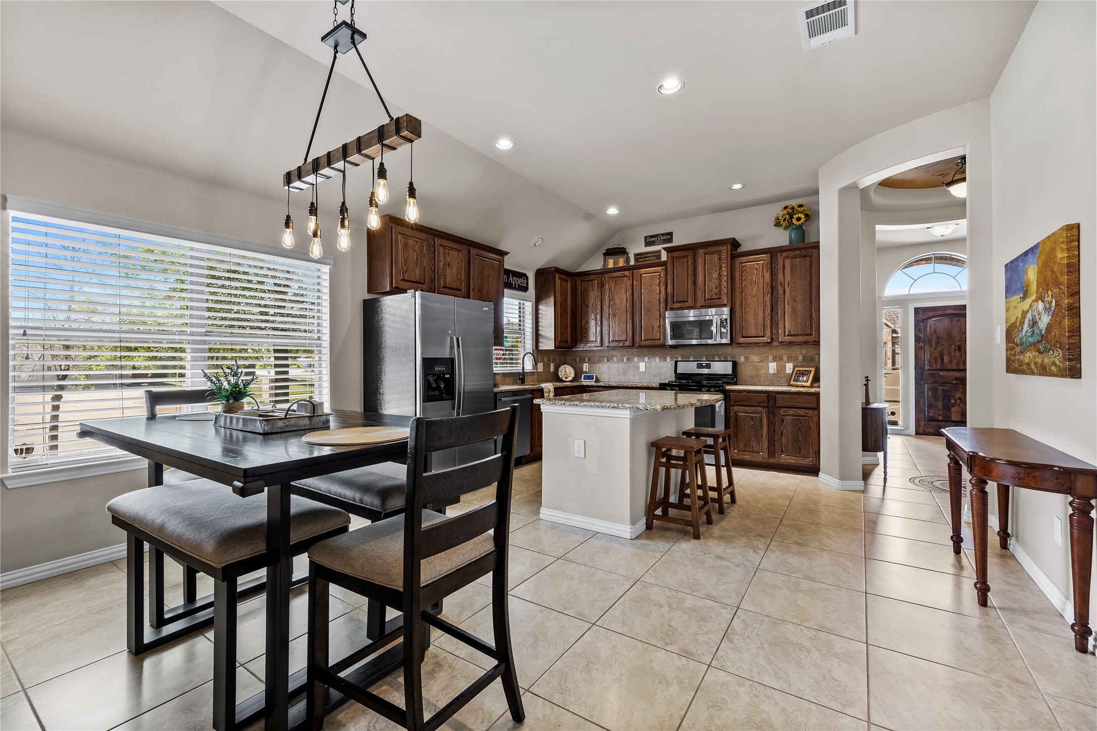 12400 Woods Edge Trail