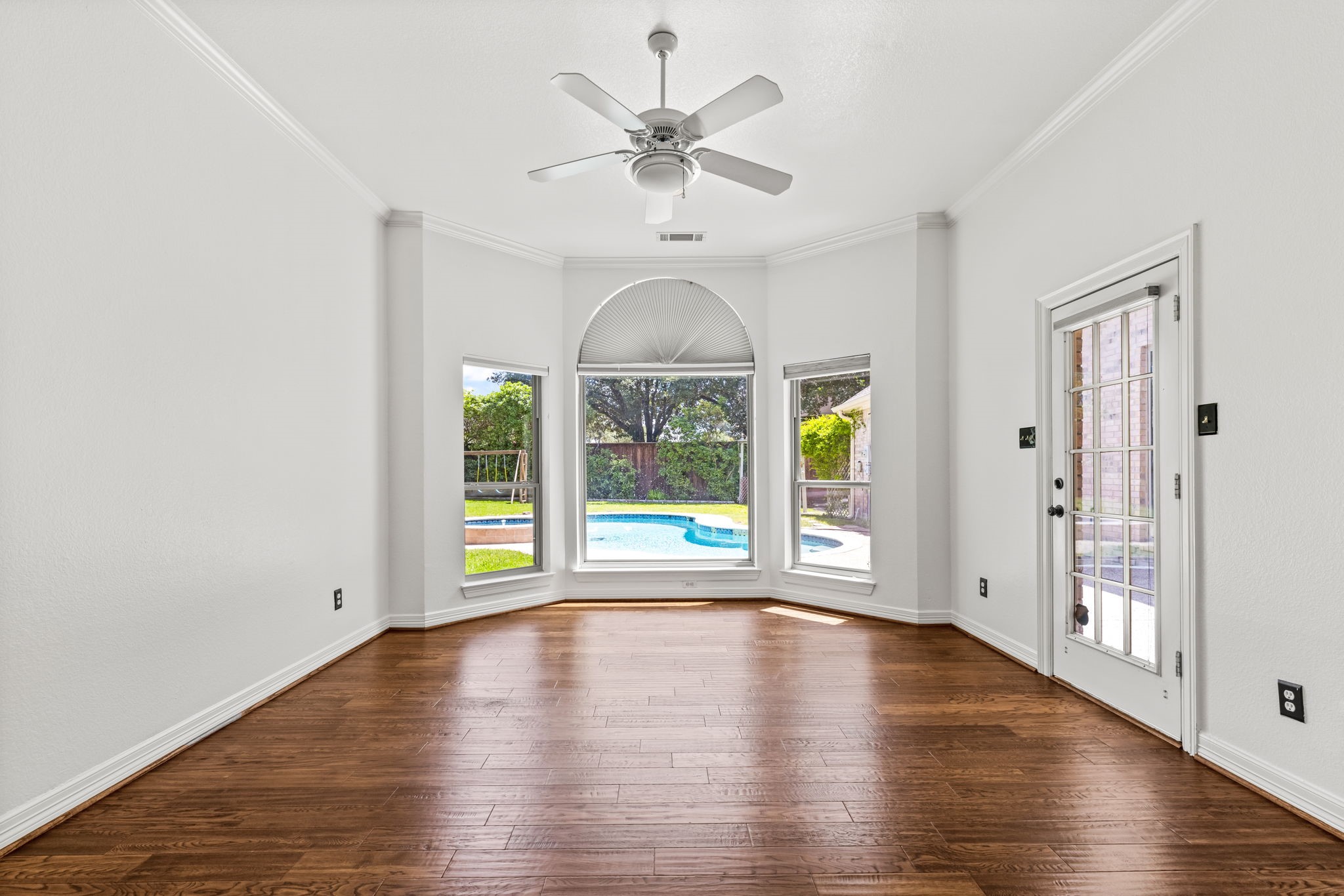 5001 Hudson Drive