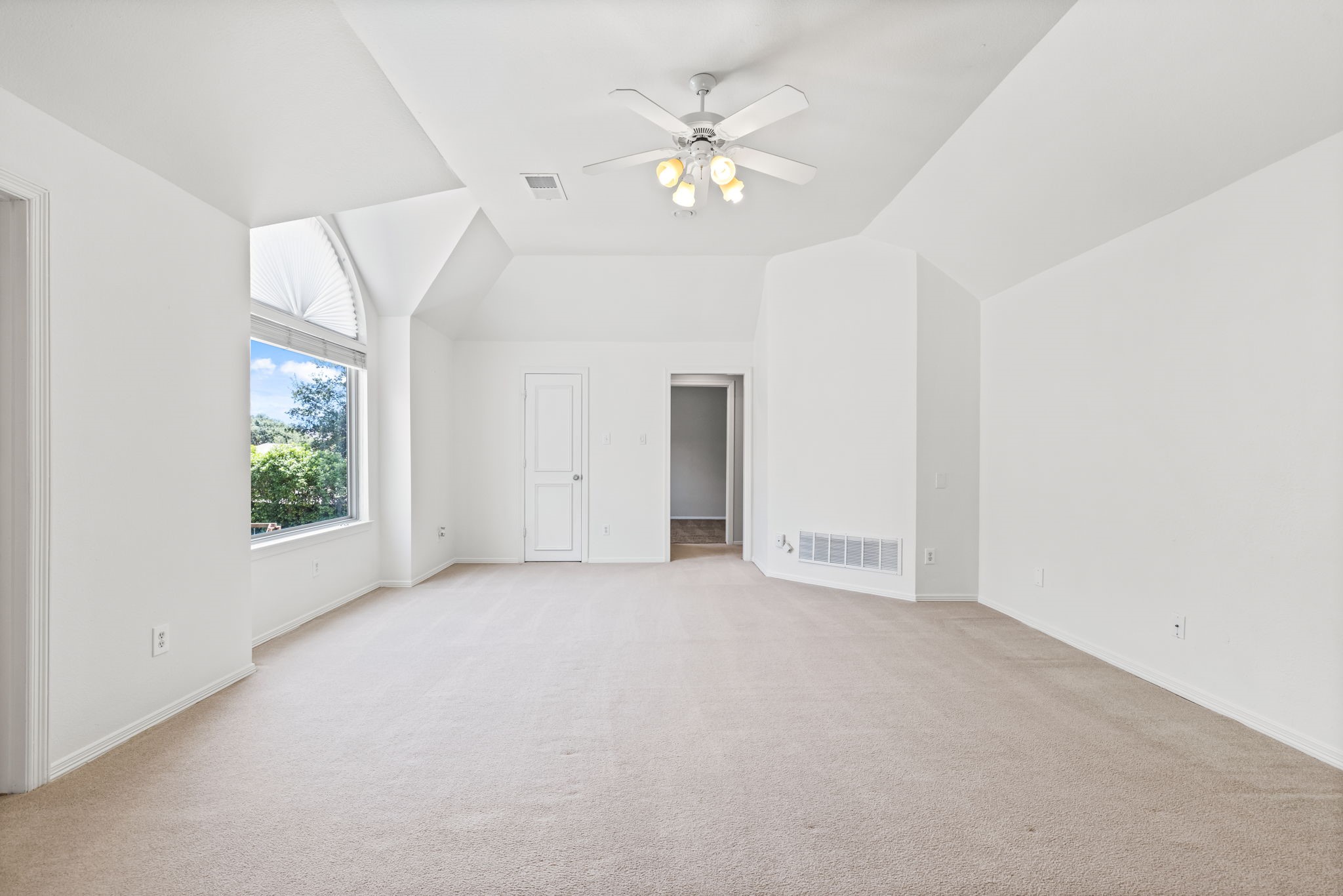5001 Hudson Drive