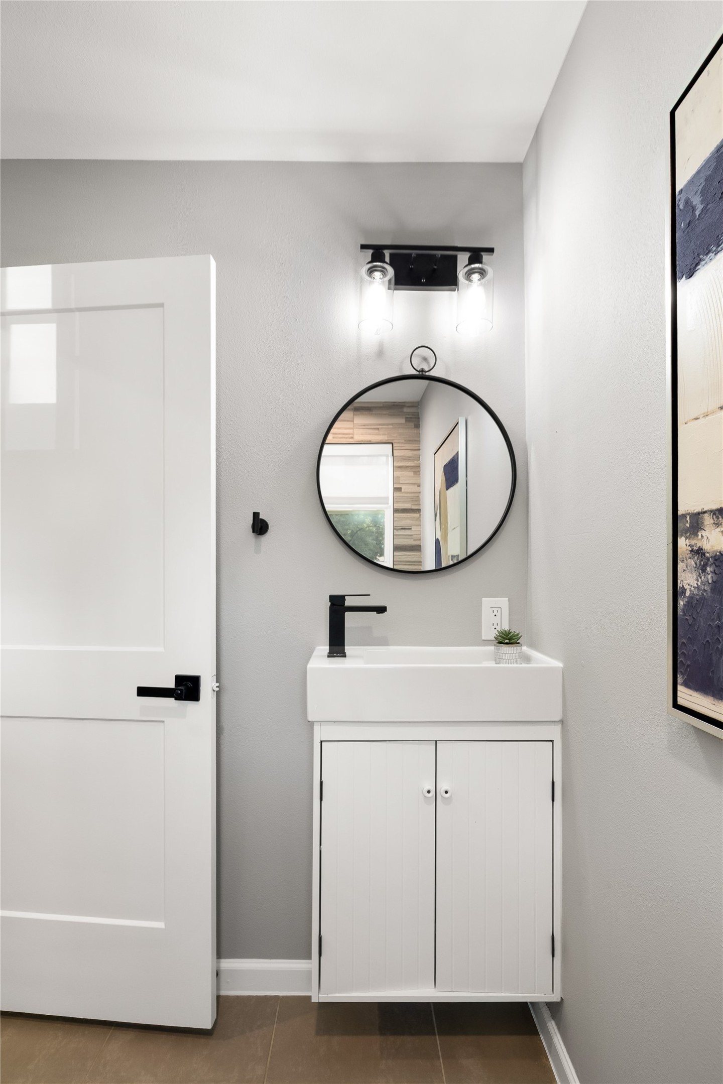 2728 Livingston Avenue