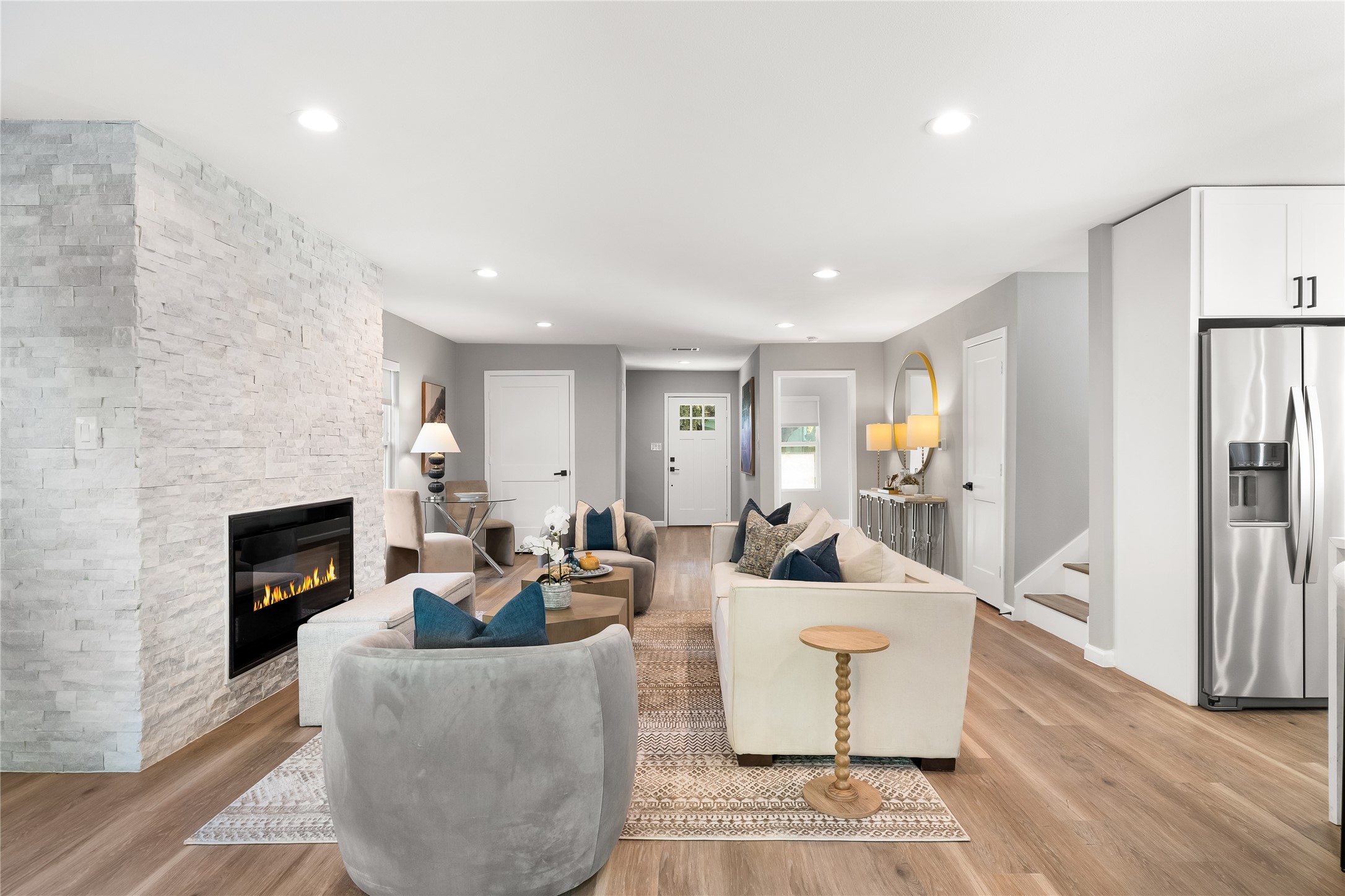 2728 Livingston Avenue