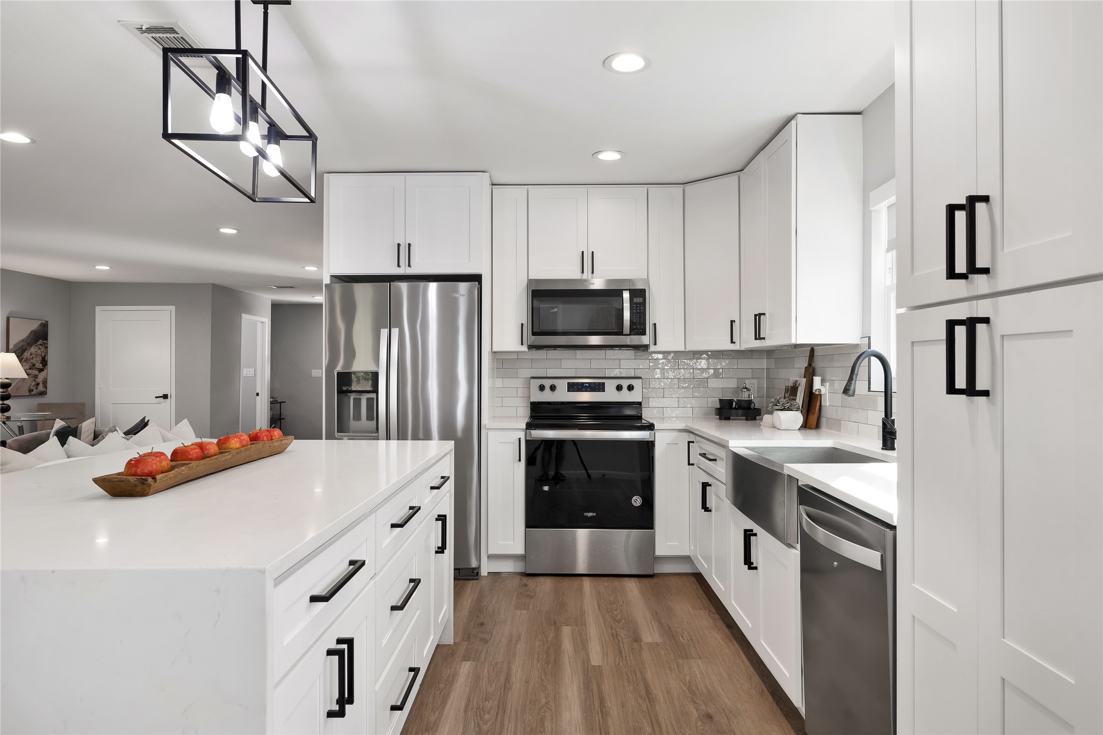 2728 Livingston Avenue