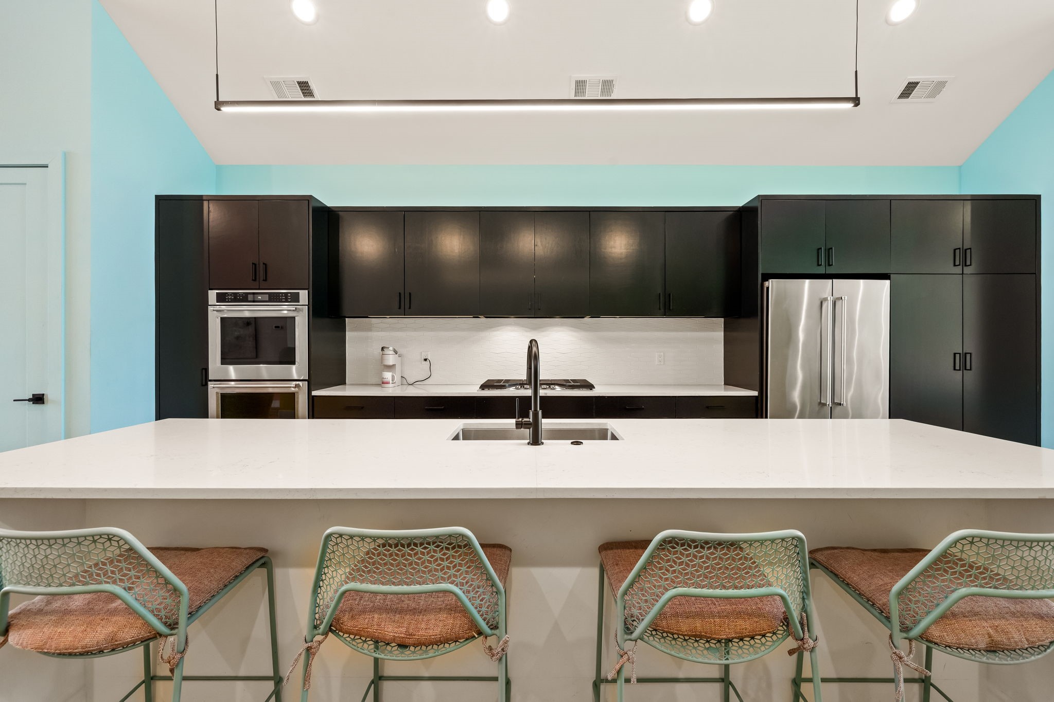 4402 Capitol Avenue