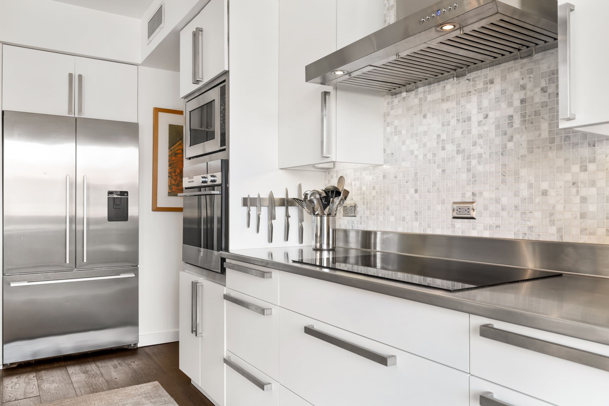 3601 Turtle Creek Boulevard 301