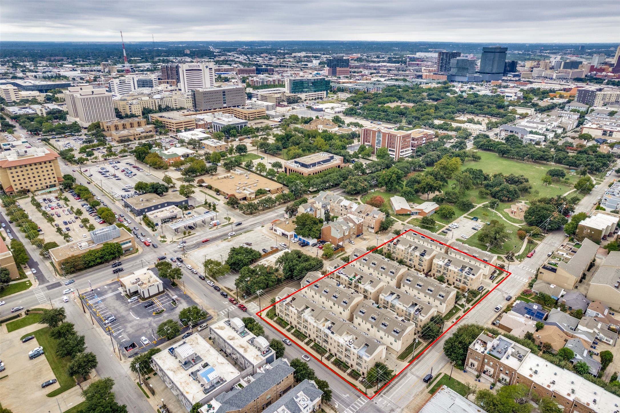 1320 Palm Springs Lane