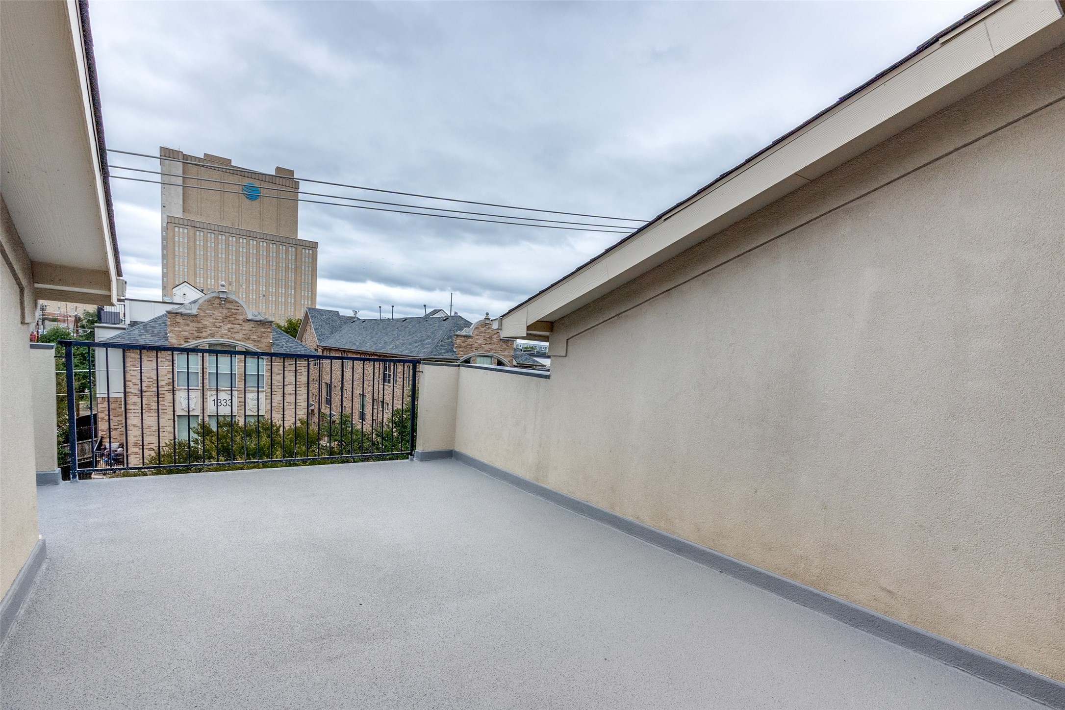 1320 Palm Springs Lane