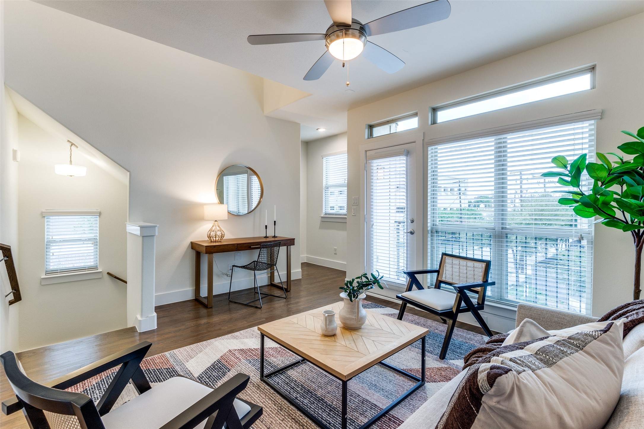 1320 Palm Springs Lane