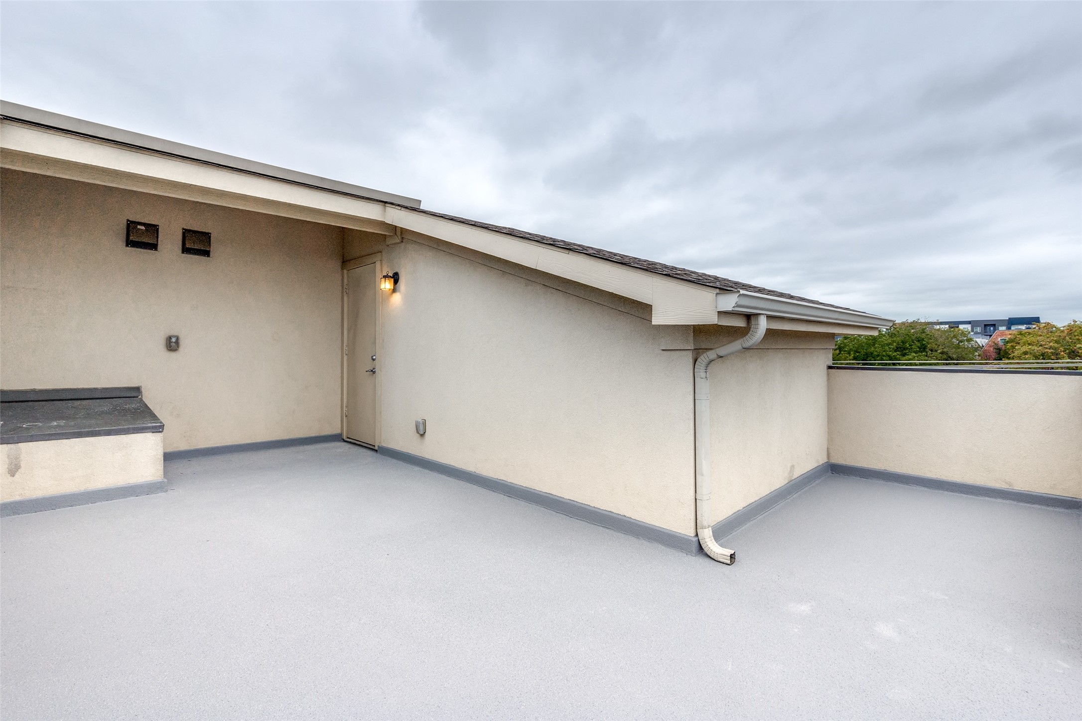 1320 Palm Springs Lane