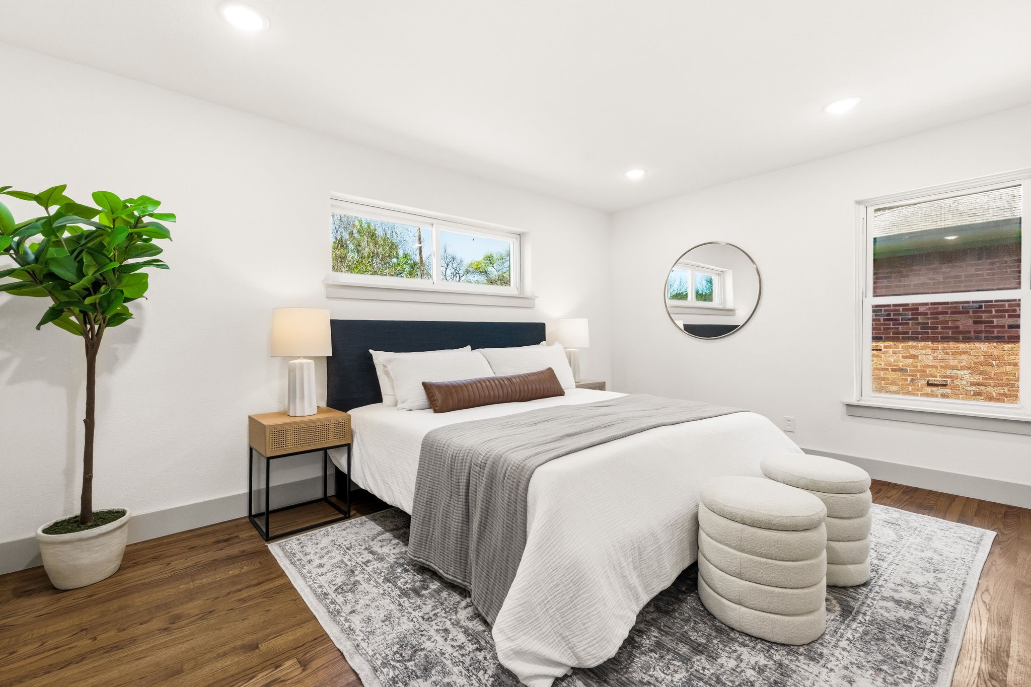 10060 San Lorenzo Drive