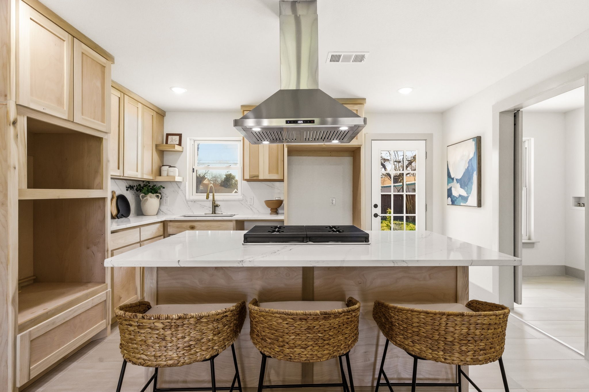 10060 San Lorenzo Drive