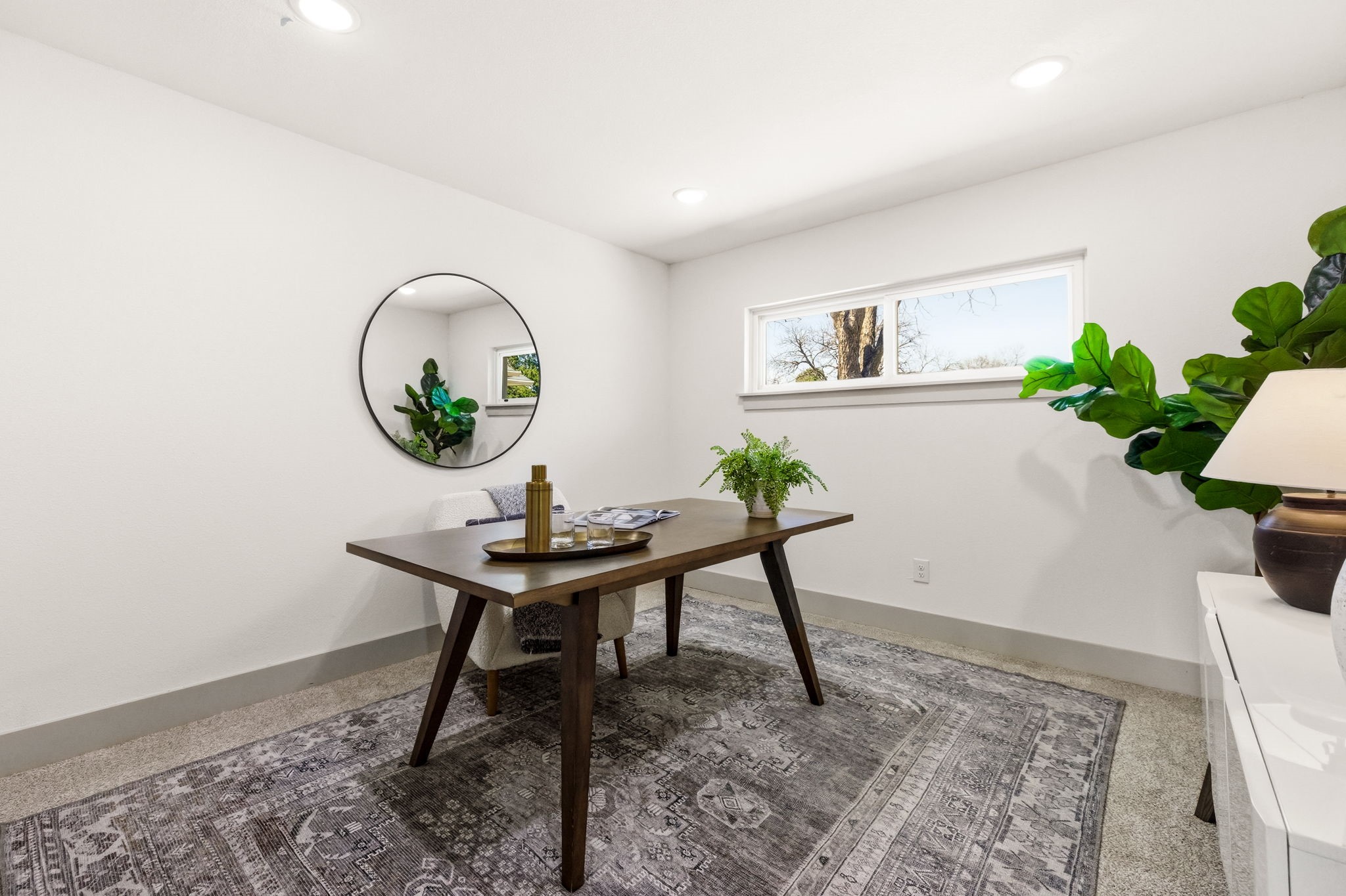 10060 San Lorenzo Drive