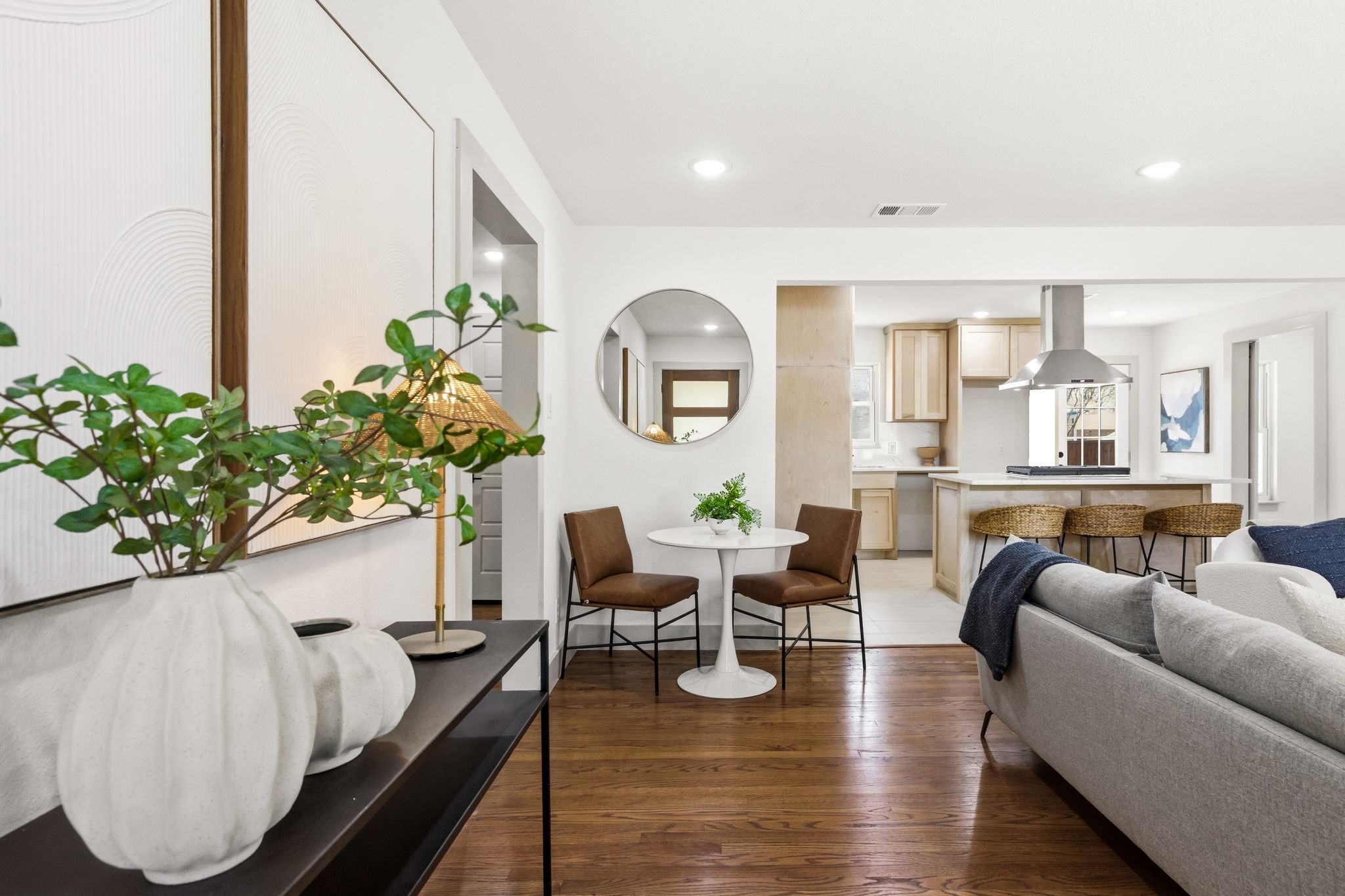 10060 San Lorenzo Drive