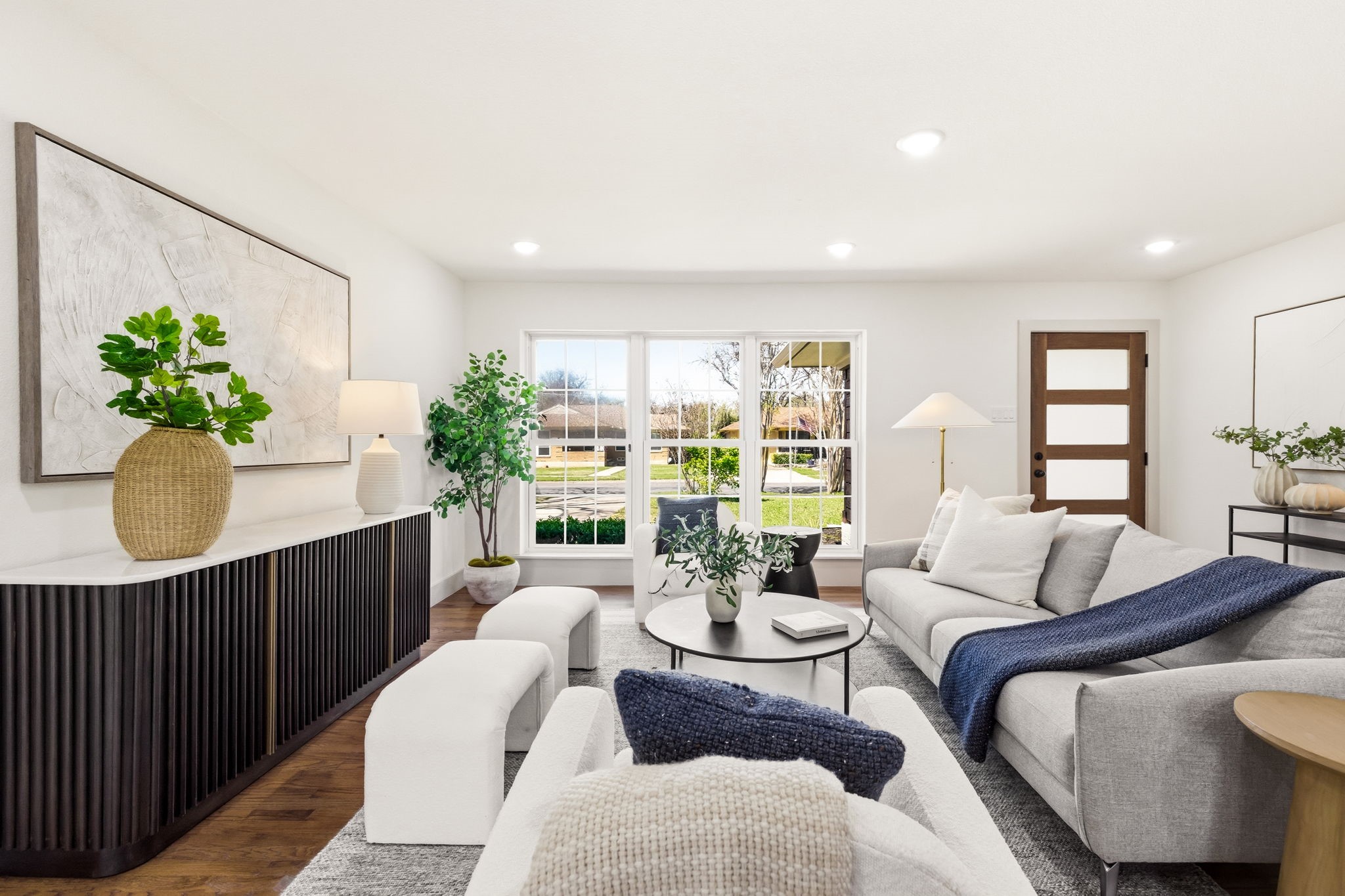 10060 San Lorenzo Drive