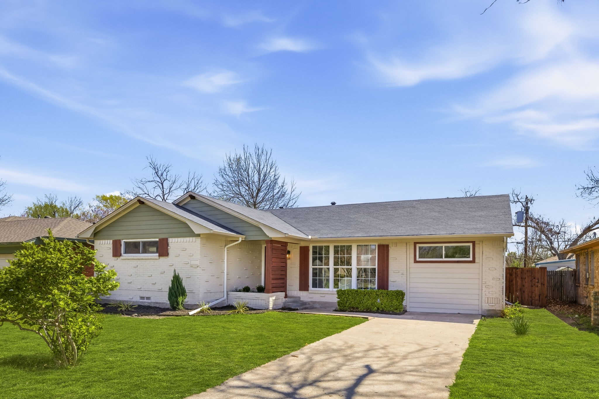 10060 San Lorenzo Drive